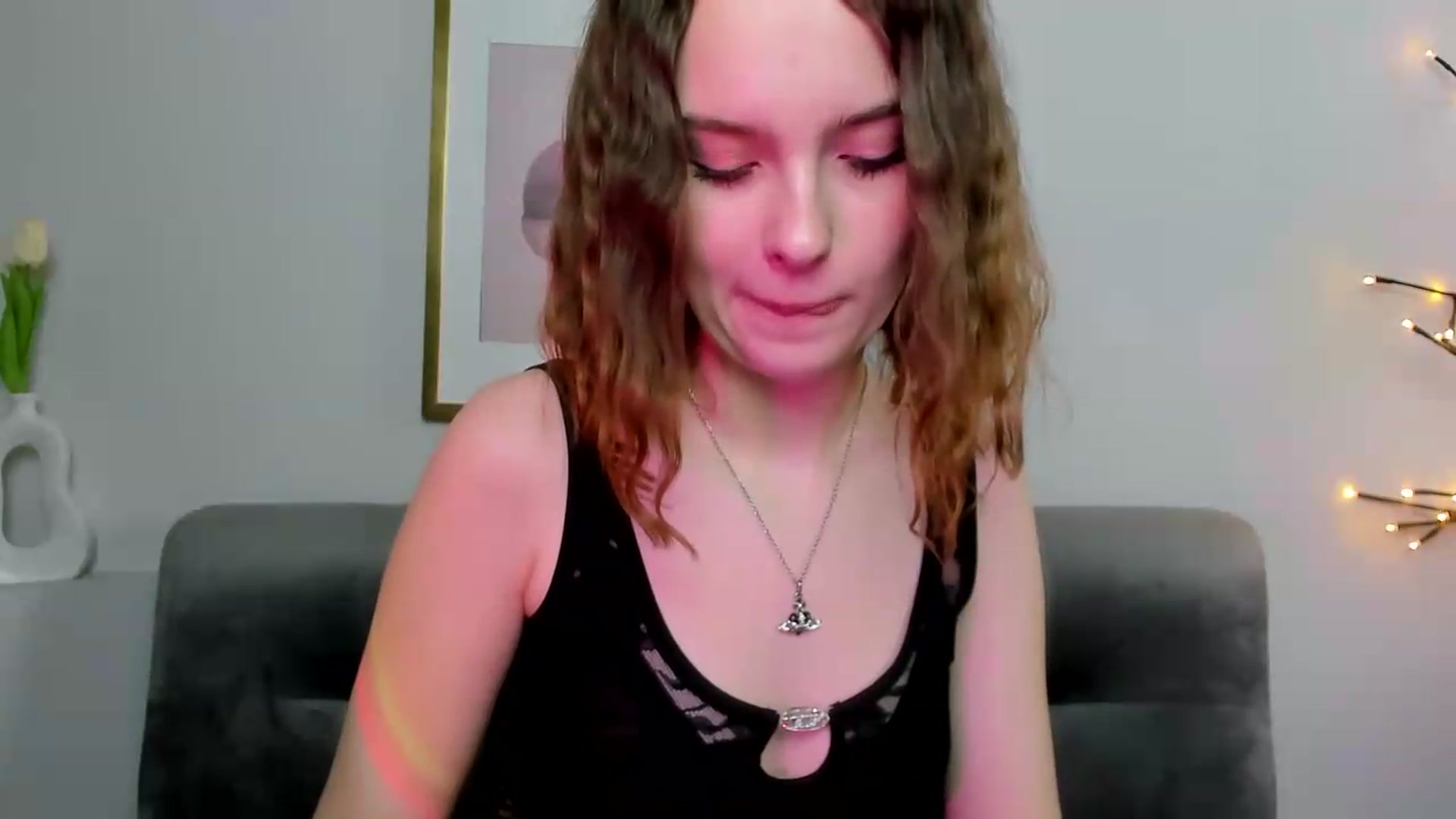 Gallery image thumbnail from KristiGant's myfreecams stream on, 05/16/2026, 13:55 image 5 of 20