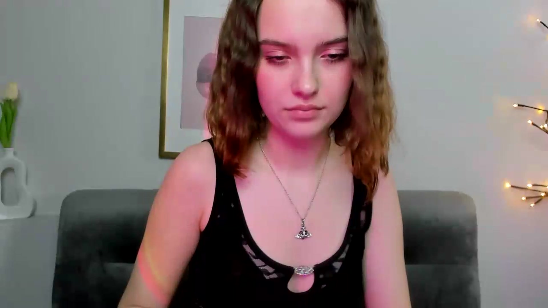 Gallery image thumbnail from KristiGant's myfreecams stream on, 05/16/2026, 13:55 image 19 of 20