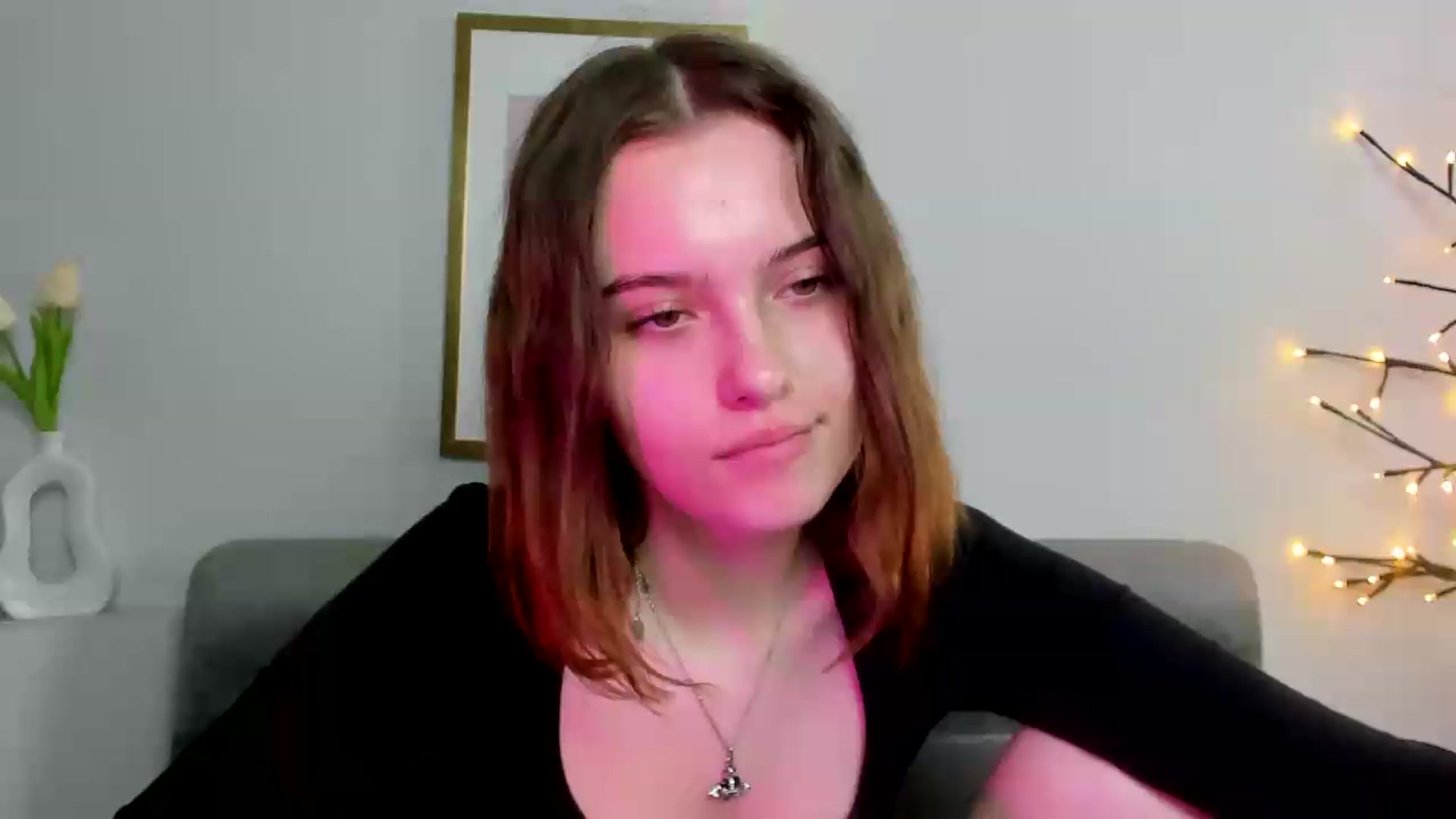 Gallery image thumbnail from KristiGant's myfreecams stream on, 05/17/2026, 12:04 image 1 of 20