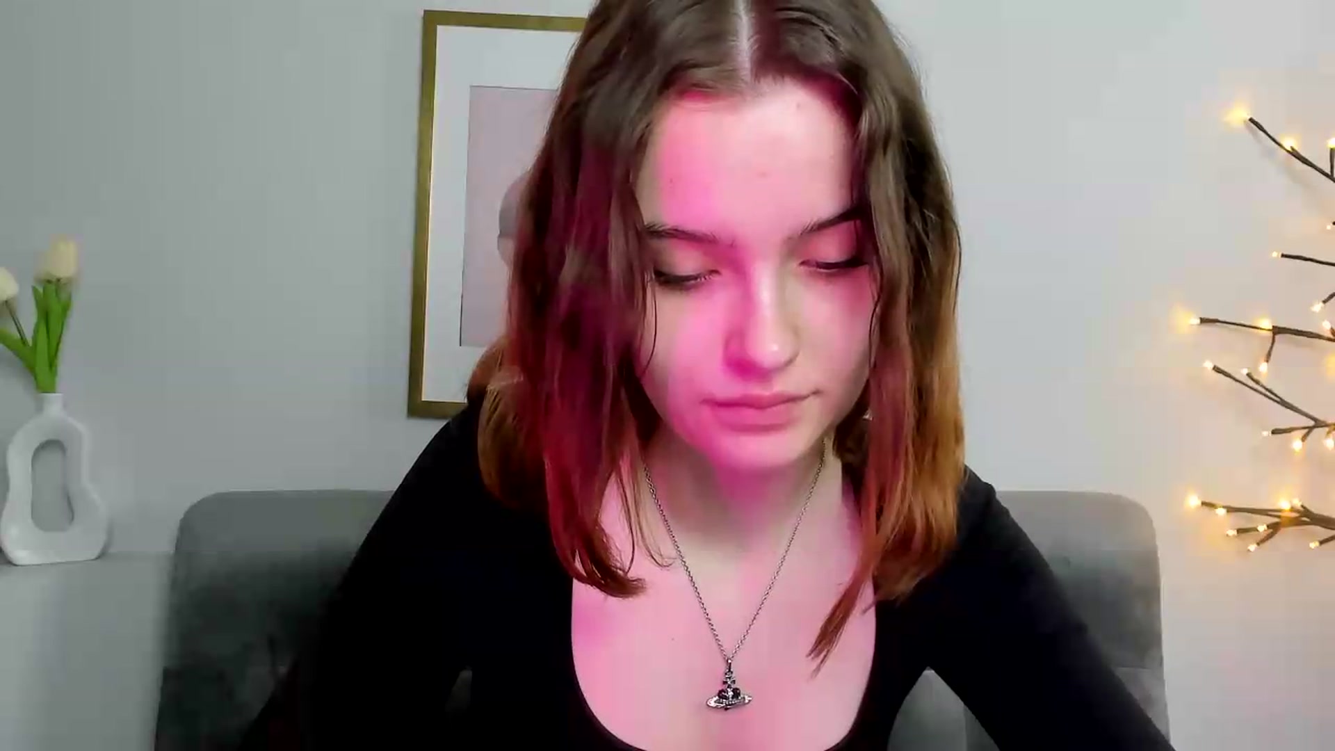 Gallery image thumbnail from KristiGant's myfreecams stream on, 05/17/2026, 12:28 image 16 of 20
