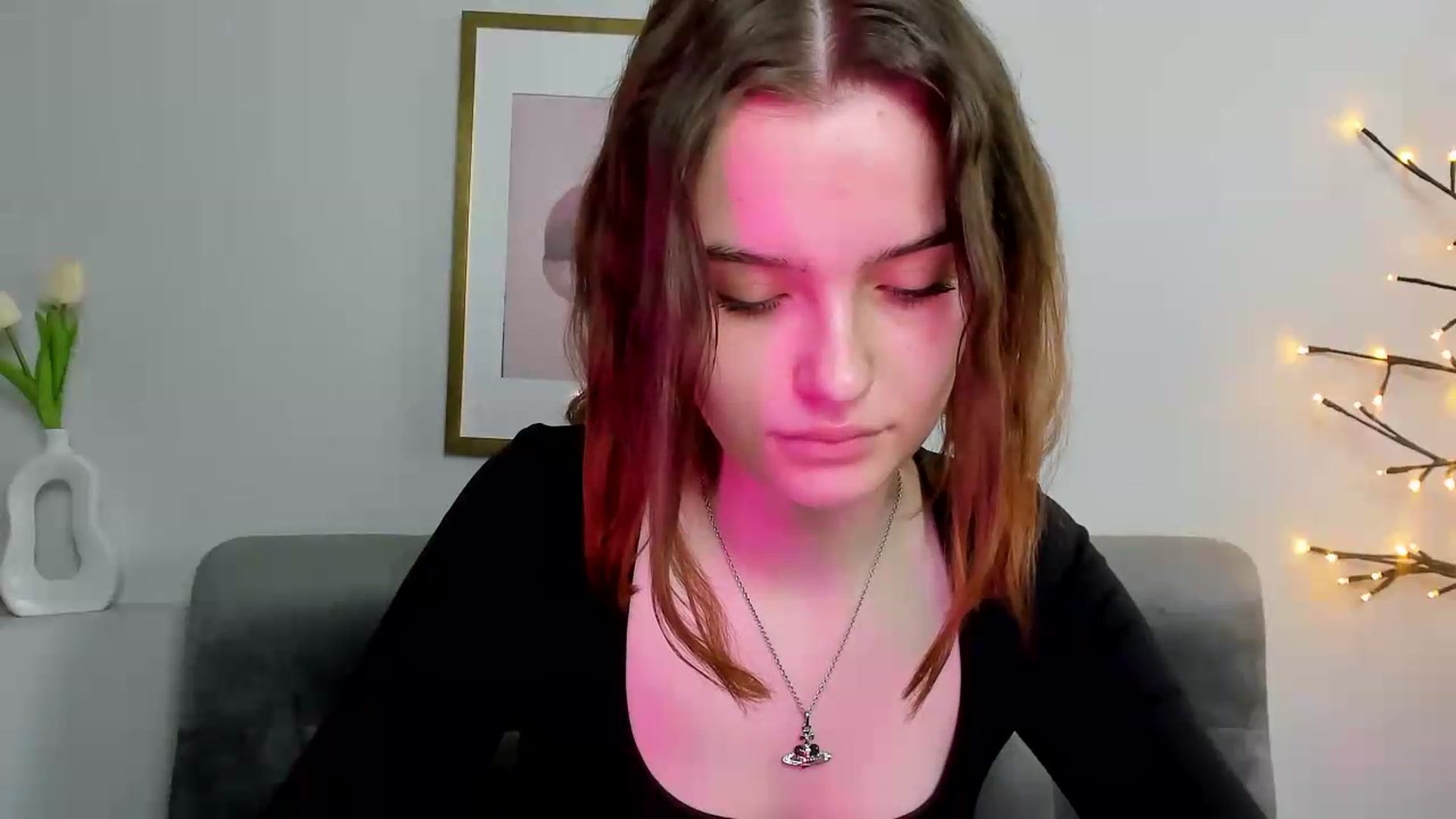 Gallery image thumbnail from KristiGant's myfreecams stream on, 05/17/2026, 12:28 image 15 of 20