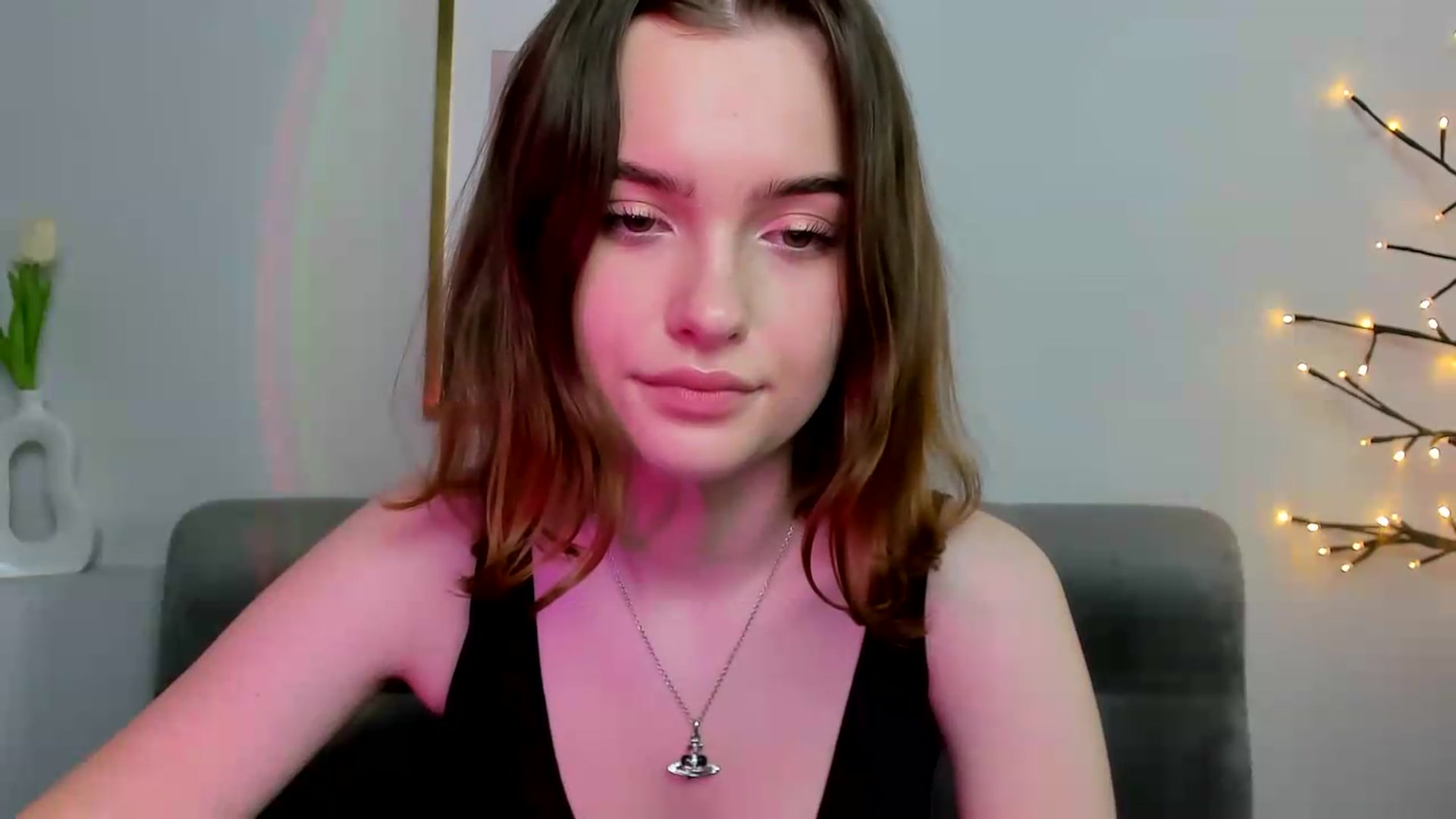 Gallery image thumbnail from KristiGant's myfreecams stream on, 05/19/2026, 12:04 image 8 of 20