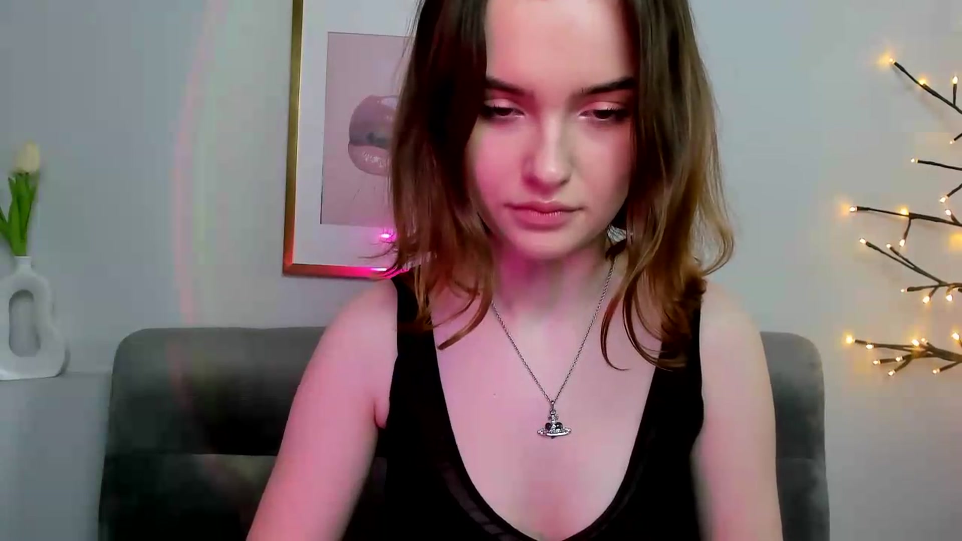 Gallery image thumbnail from KristiGant's myfreecams stream on, 05/19/2026, 12:04 image 7 of 20