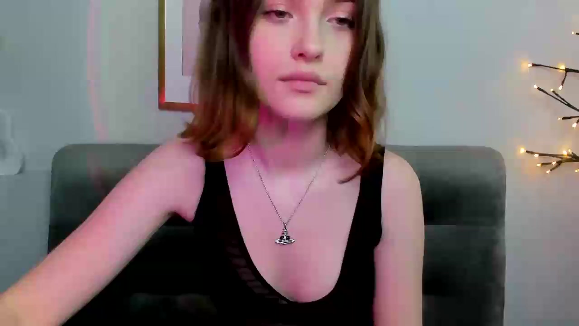 Gallery image thumbnail from KristiGant's myfreecams stream on, 05/19/2026, 13:15 image 1 of 20