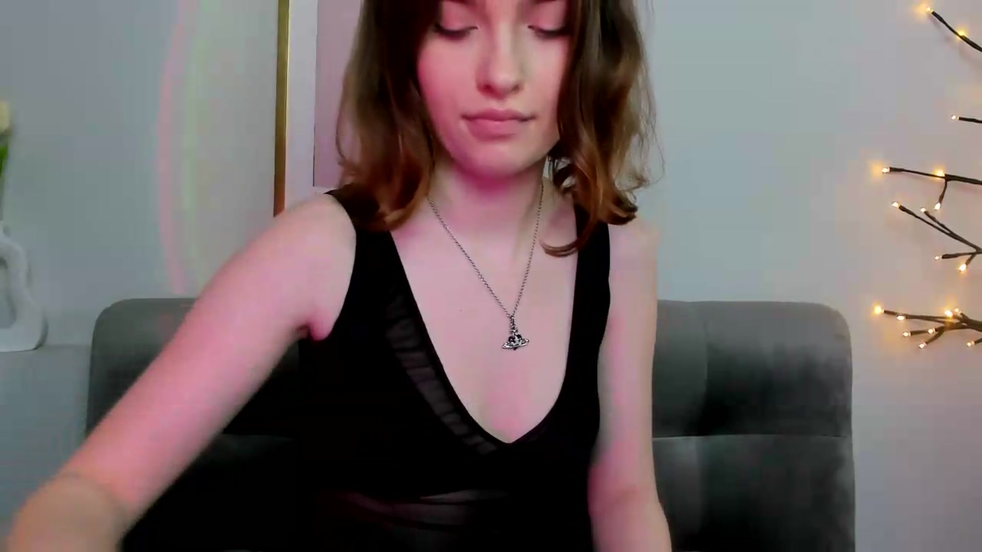 Gallery image thumbnail from KristiGant's myfreecams stream on, 05/19/2026, 13:15 image 18 of 20