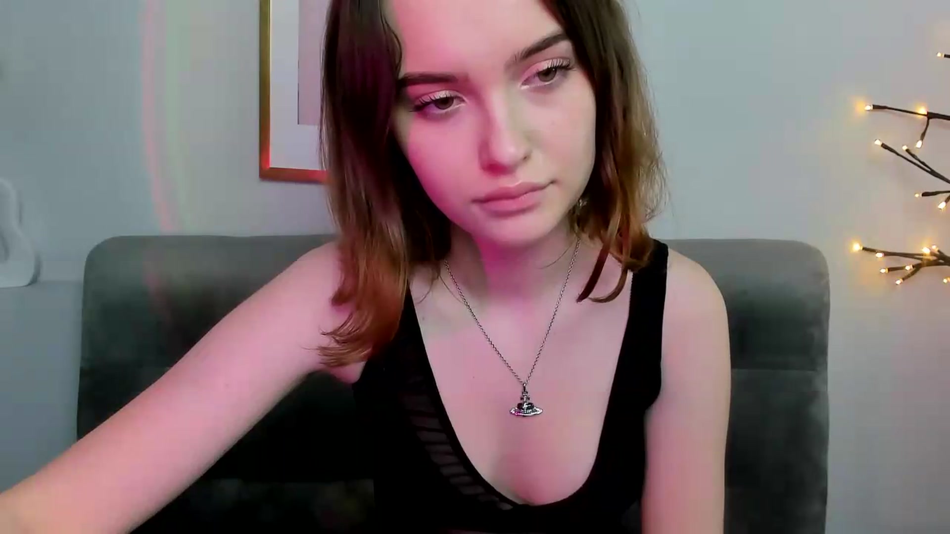 Gallery image thumbnail from KristiGant's myfreecams stream on, 05/19/2026, 13:15 image 4 of 20