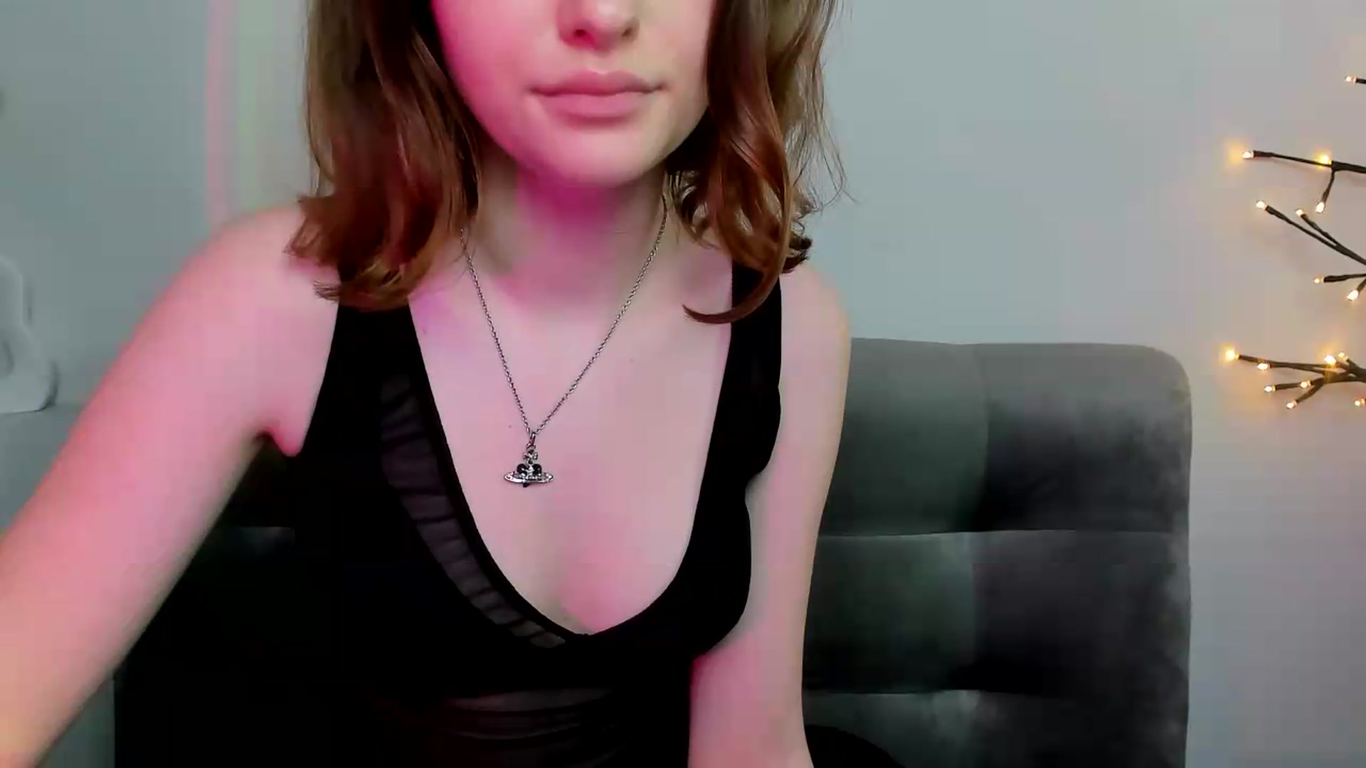Gallery image thumbnail from KristiGant's myfreecams stream on, 05/19/2026, 13:15 image 13 of 20