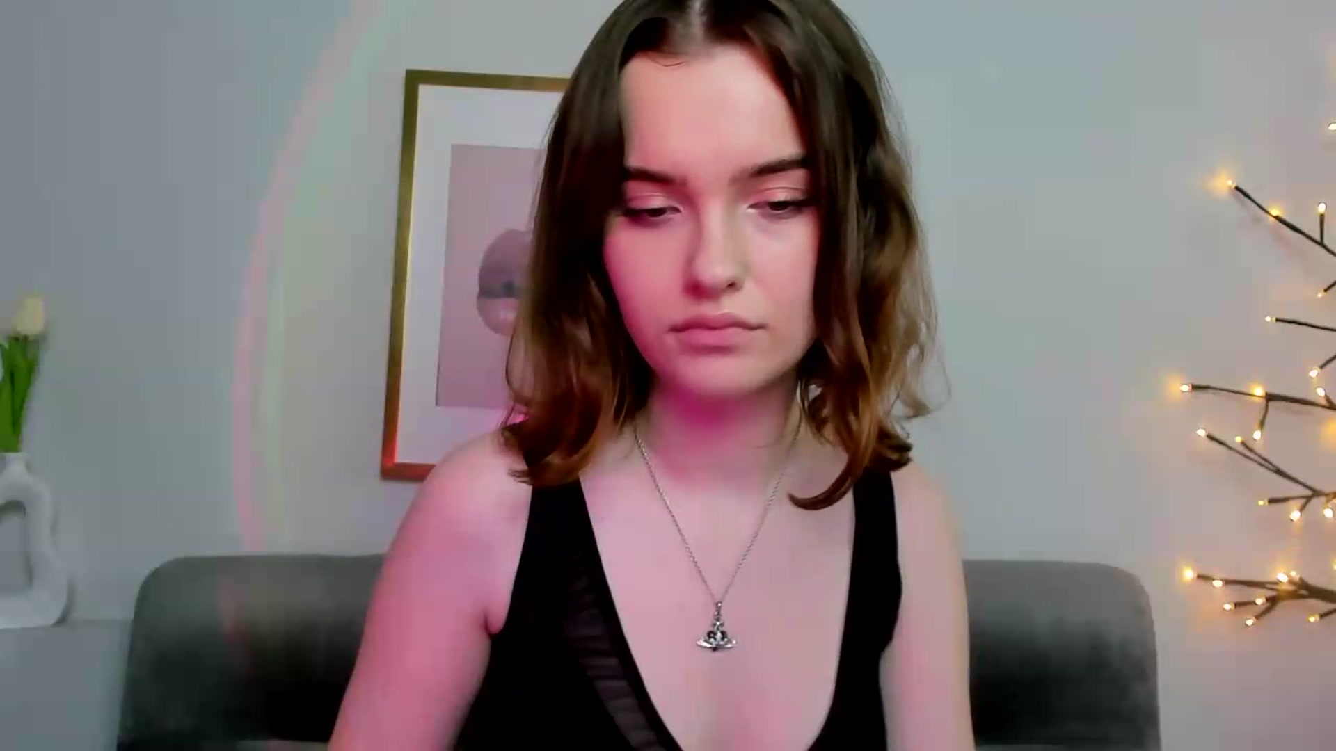 Gallery image thumbnail from KristiGant's myfreecams stream on, 05/19/2026, 13:15 image 16 of 20