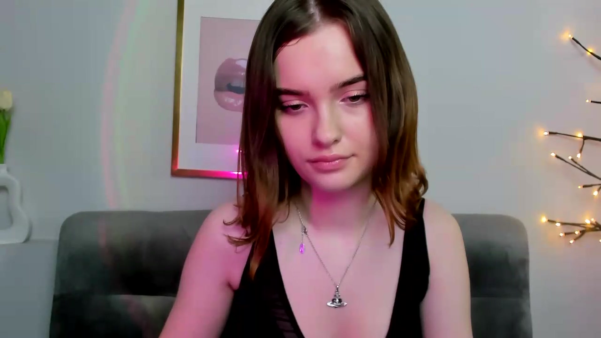 Gallery image thumbnail from KristiGant's myfreecams stream on, 05/19/2026, 15:03 image 2 of 20