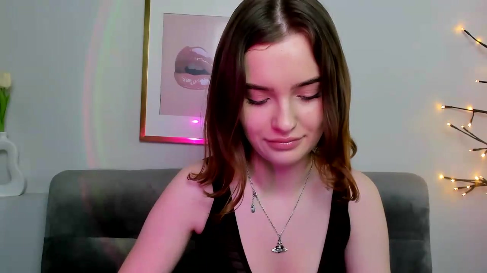 Gallery image thumbnail from KristiGant's myfreecams stream on, 05/19/2026, 15:03 image 10 of 20