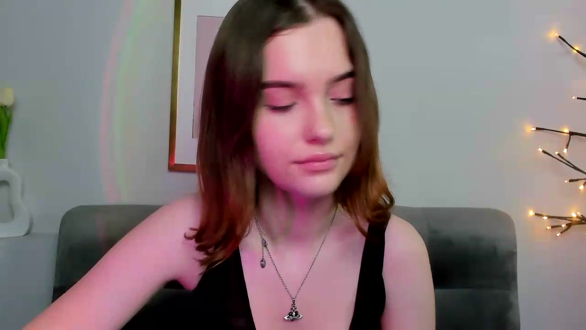 Gallery image thumbnail from KristiGant's myfreecams stream on, 05/19/2026, 15:03 image 8 of 20