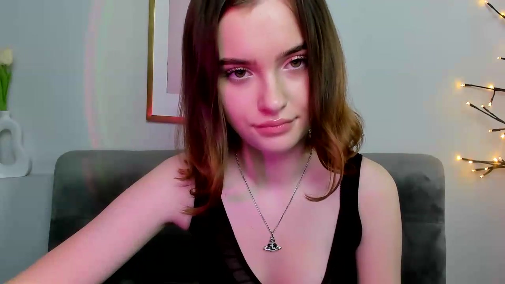 Gallery image thumbnail from KristiGant's myfreecams stream on, 05/19/2026, 16:34 image 2 of 20