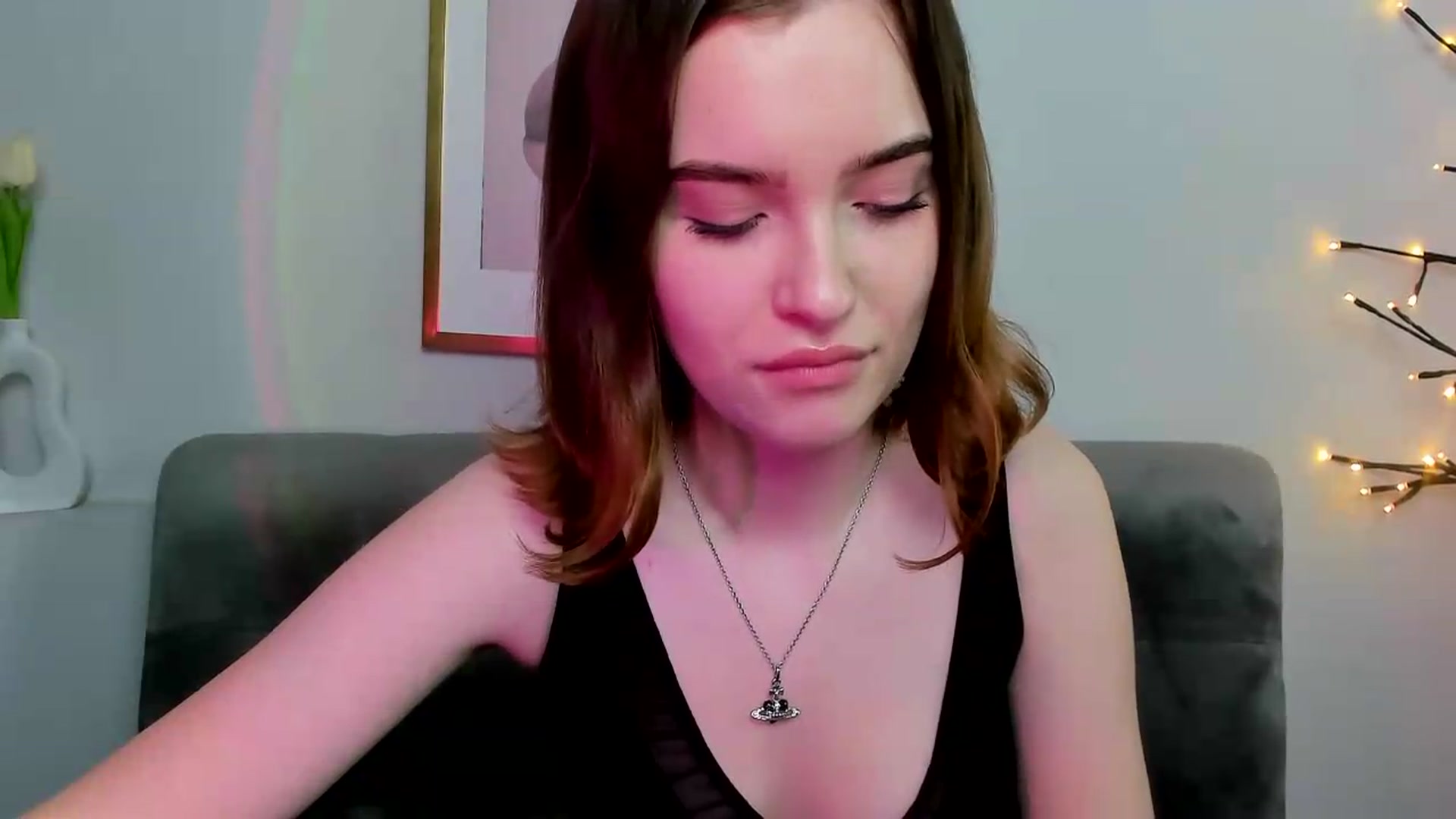Gallery image thumbnail from KristiGant's myfreecams stream on, 05/19/2026, 16:34 image 3 of 20