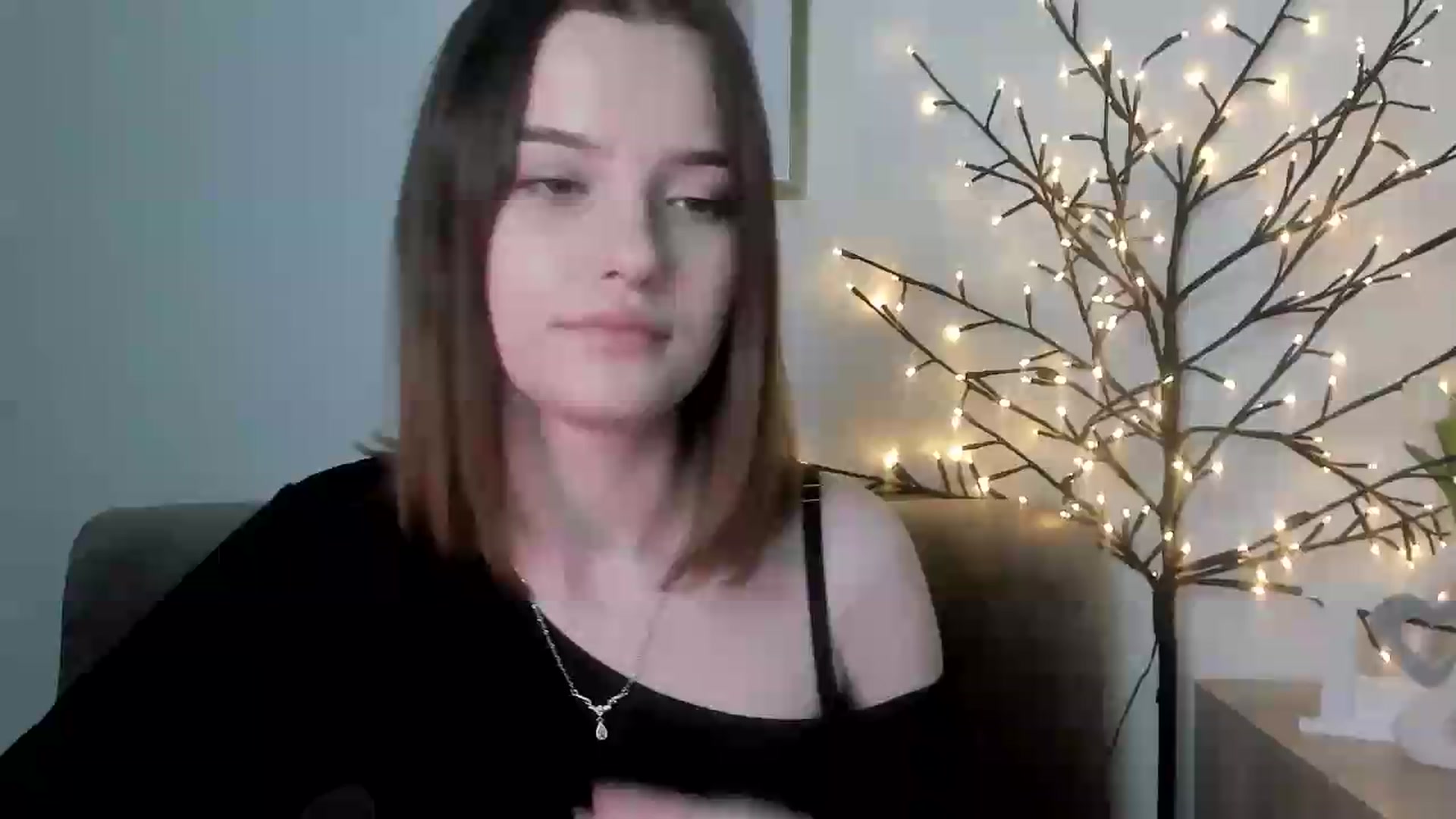 Gallery image thumbnail from KristiGant's myfreecams stream on, 05/24/2026, 14:06 image 5 of 20