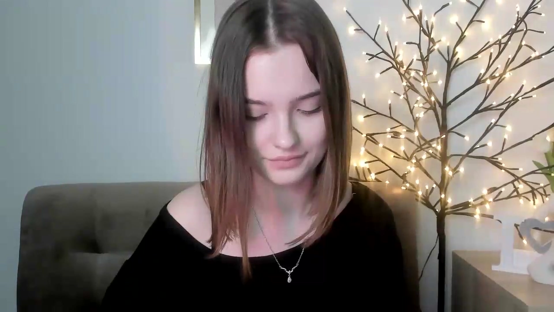 Gallery image thumbnail from KristiGant's myfreecams stream on, 05/24/2026, 15:30 image 12 of 20