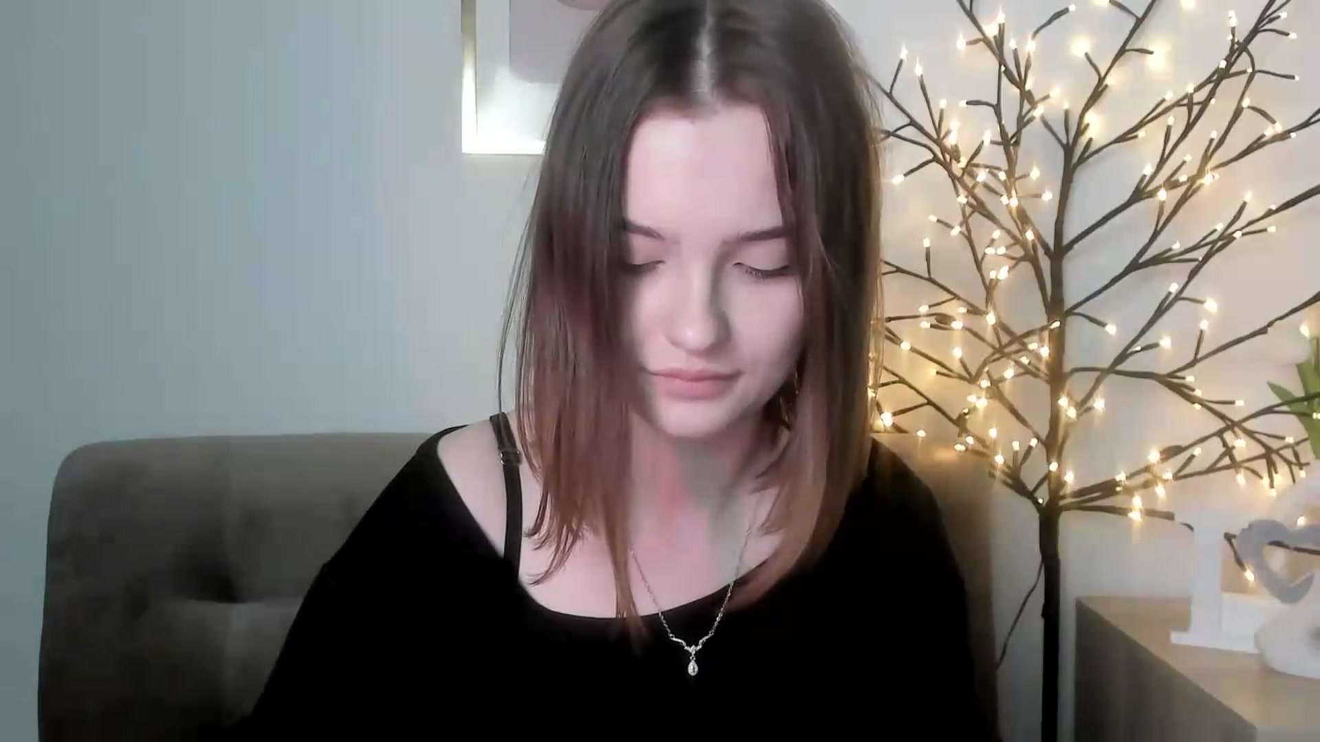 Gallery image thumbnail from KristiGant's myfreecams stream on, 05/24/2026, 15:30 image 15 of 20