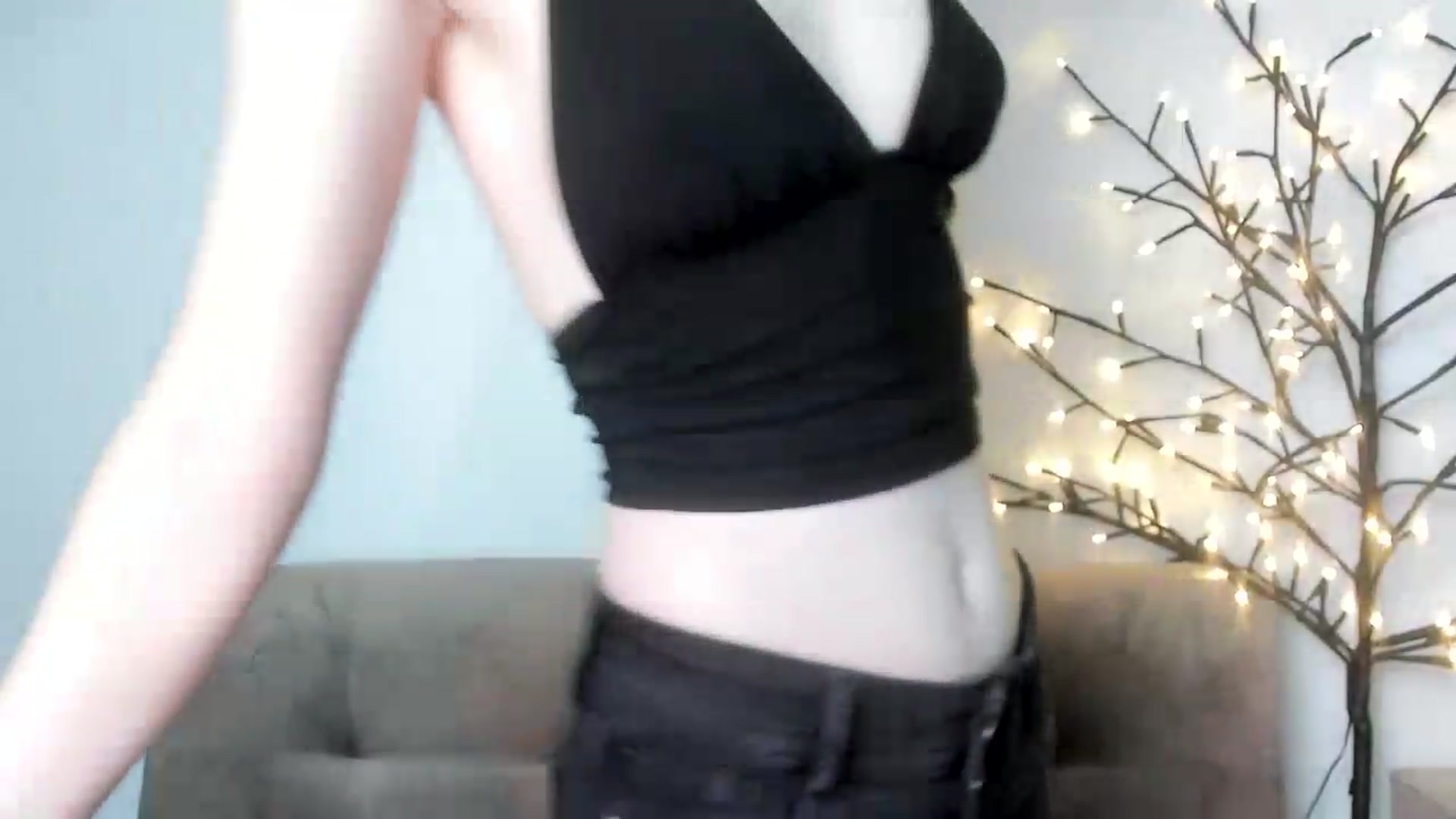 Gallery image thumbnail from KristiGant's myfreecams stream on, 05/27/2026, 12:28 image 12 of 20
