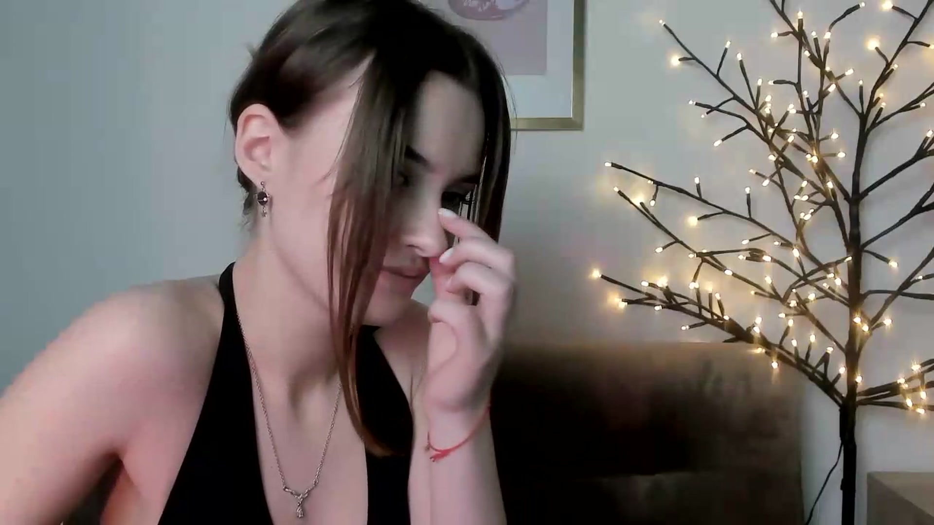 Gallery image thumbnail from KristiGant's myfreecams stream on, 05/27/2026, 14:57 image 10 of 20