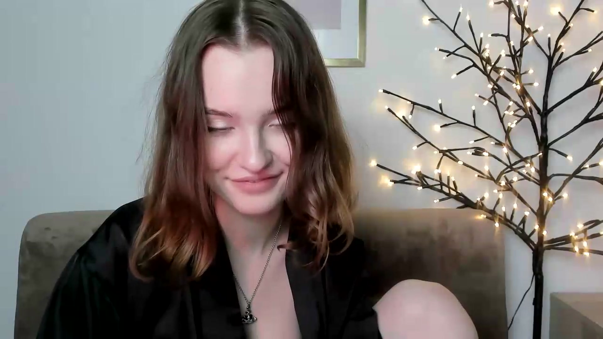 Gallery image thumbnail from KristiGant's myfreecams stream on, 05/29/2026, 13:27 image 8 of 20