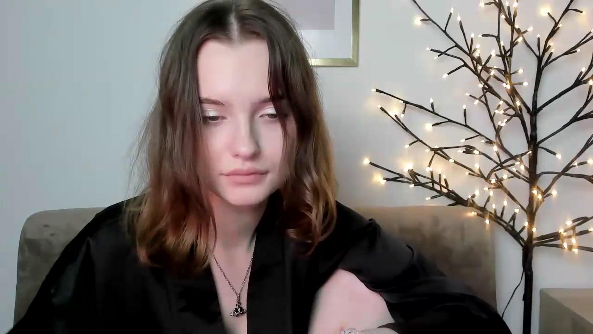 Gallery image thumbnail from KristiGant's myfreecams stream on, 05/29/2026, 13:27 image 16 of 20