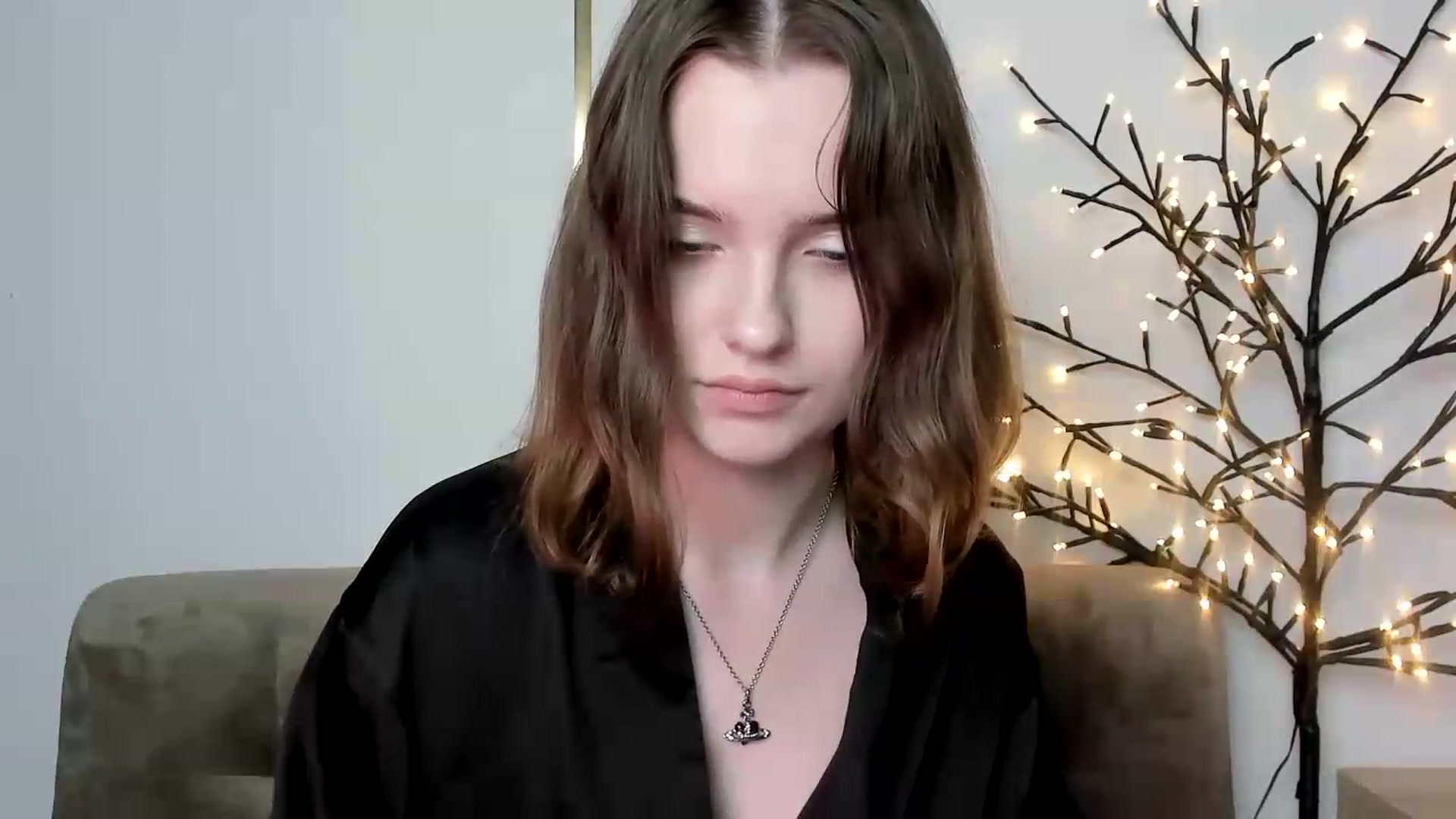 Gallery image thumbnail from KristiGant's myfreecams stream on, 05/29/2026, 15:52 image 17 of 20