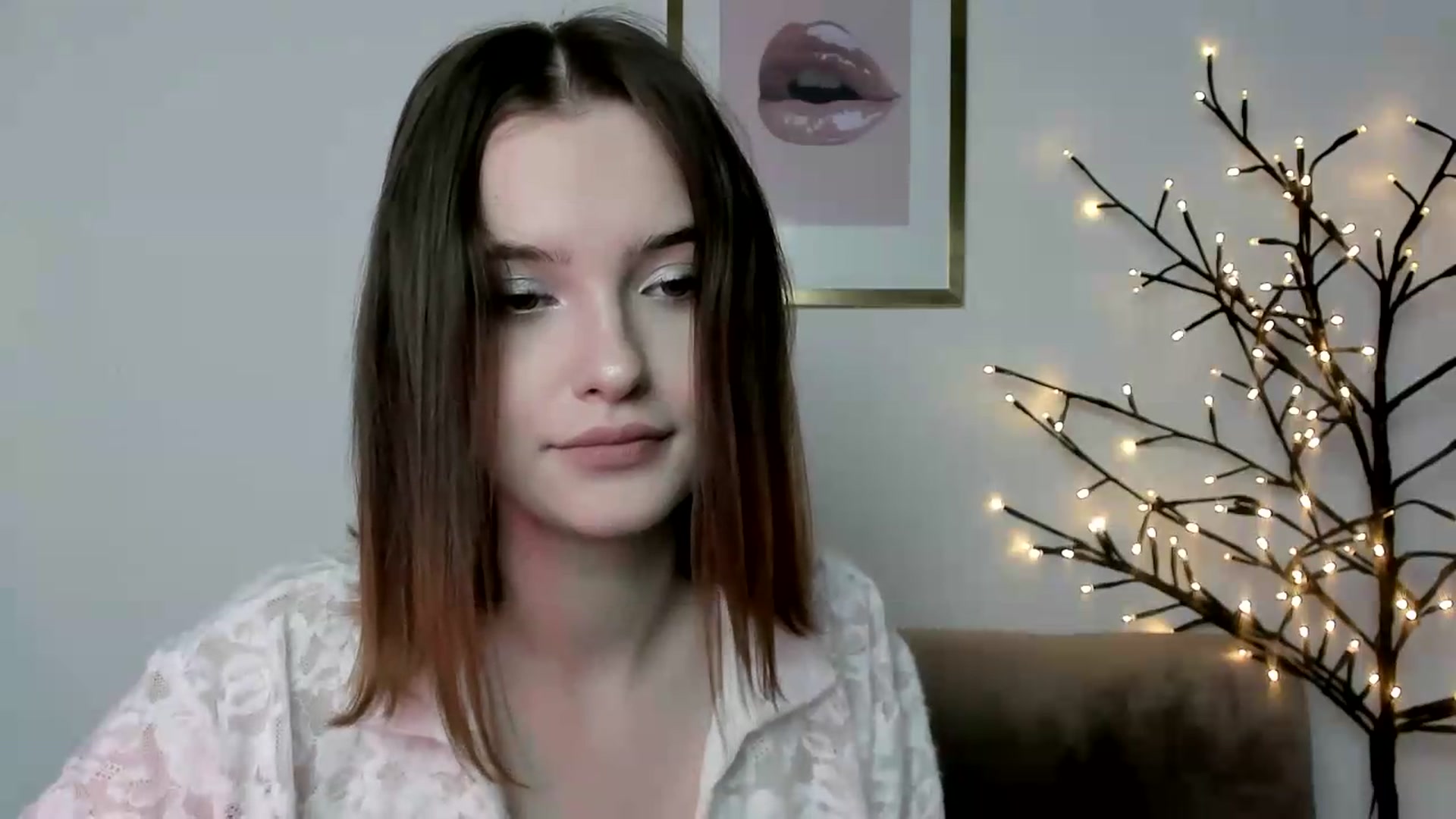 Gallery image thumbnail from KristiGant's myfreecams stream on, 05/31/2026, 13:44 image 17 of 20