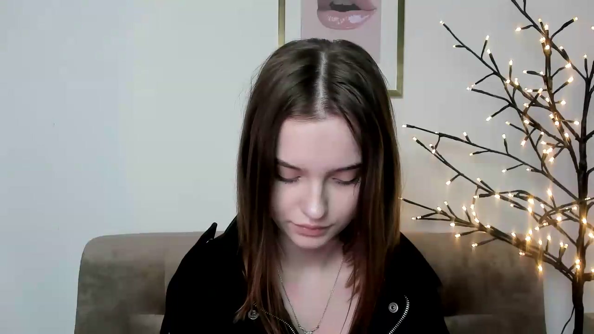 Gallery image thumbnail from KristiGant's myfreecams stream on, 06/01/2026, 15:27 image 10 of 20