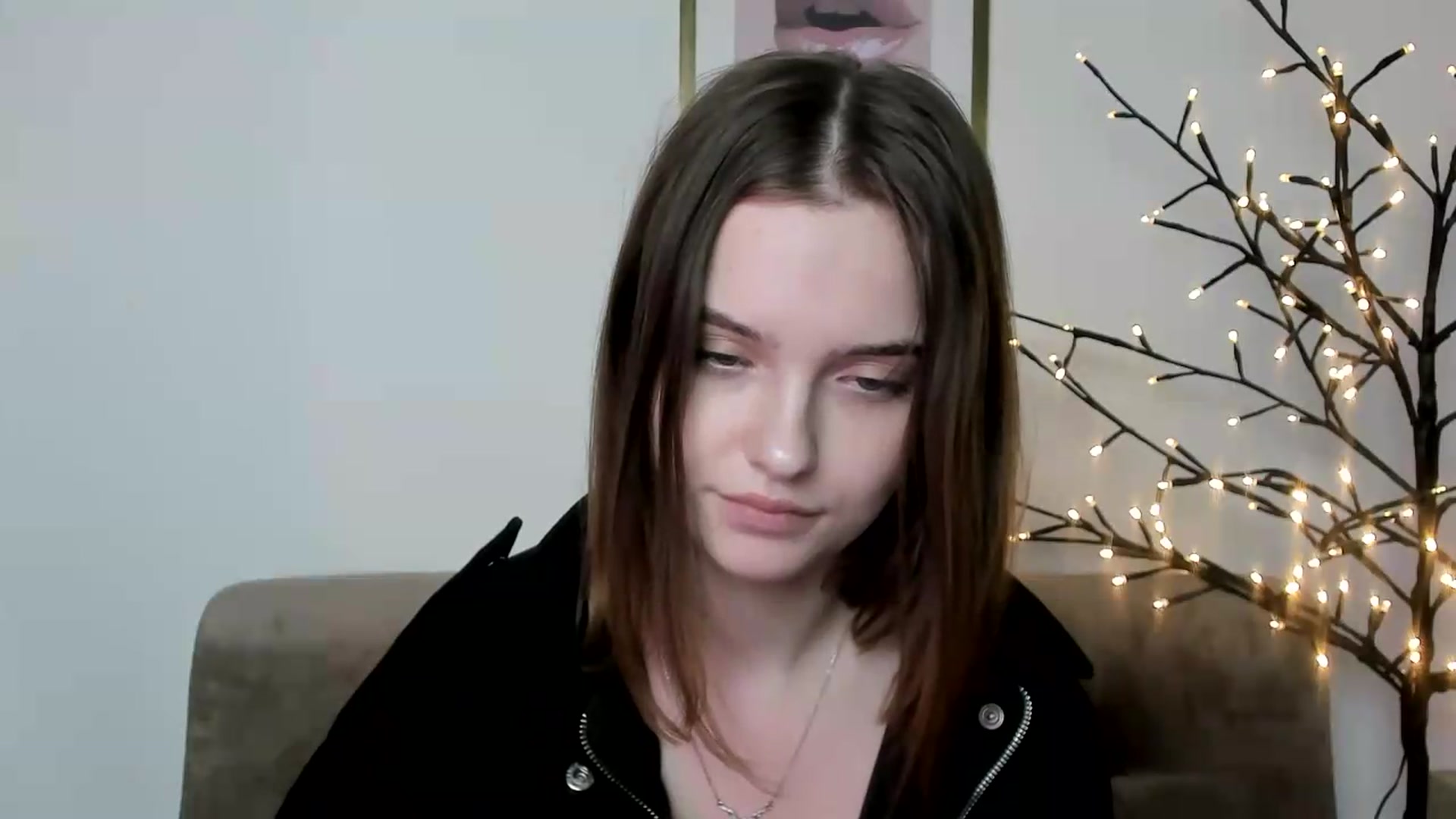 Gallery image thumbnail from KristiGant's myfreecams stream on, 06/01/2026, 15:27 image 3 of 20