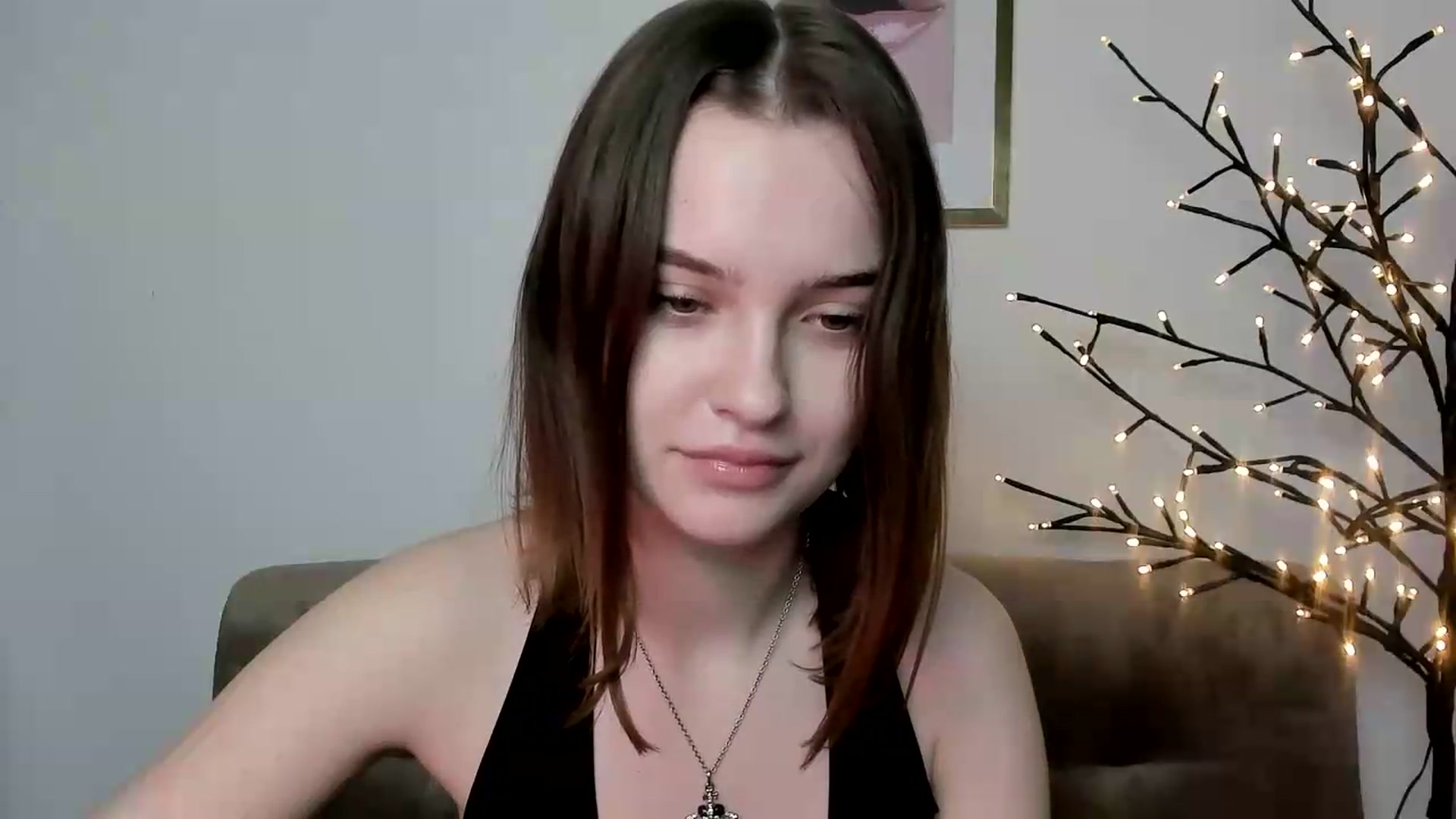 Gallery image thumbnail from KristiGant's myfreecams stream on, 06/02/2026, 11:45 image 17 of 20