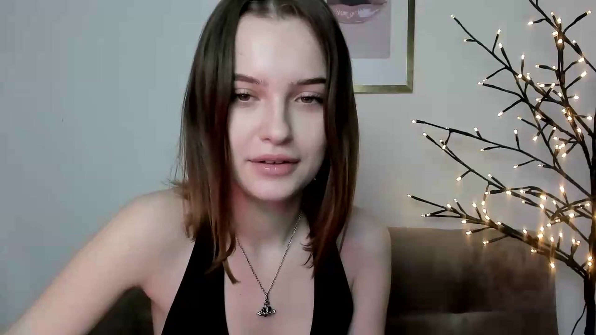 Gallery image thumbnail from KristiGant's myfreecams stream on, 06/02/2026, 11:45 image 18 of 20