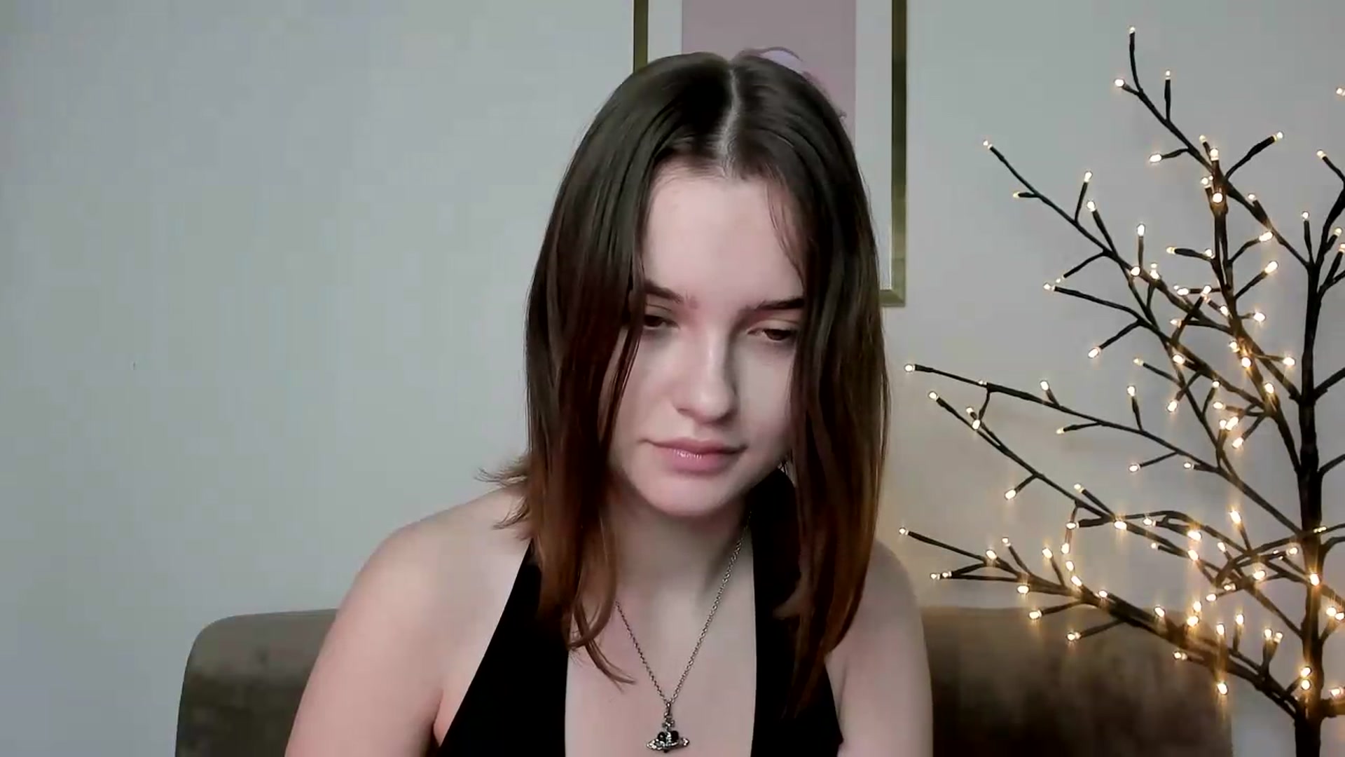 Gallery image thumbnail from KristiGant's myfreecams stream on, 06/02/2026, 11:45 image 7 of 20
