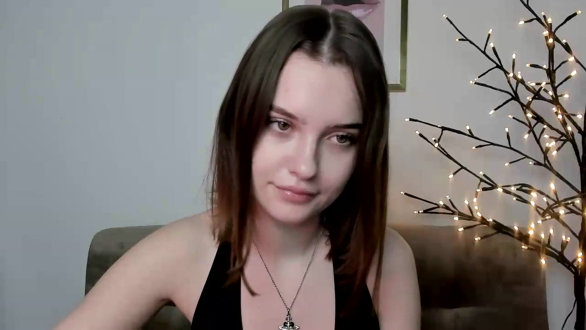 Gallery image thumbnail from KristiGant's myfreecams stream on, 06/02/2026, 11:45 image 13 of 20