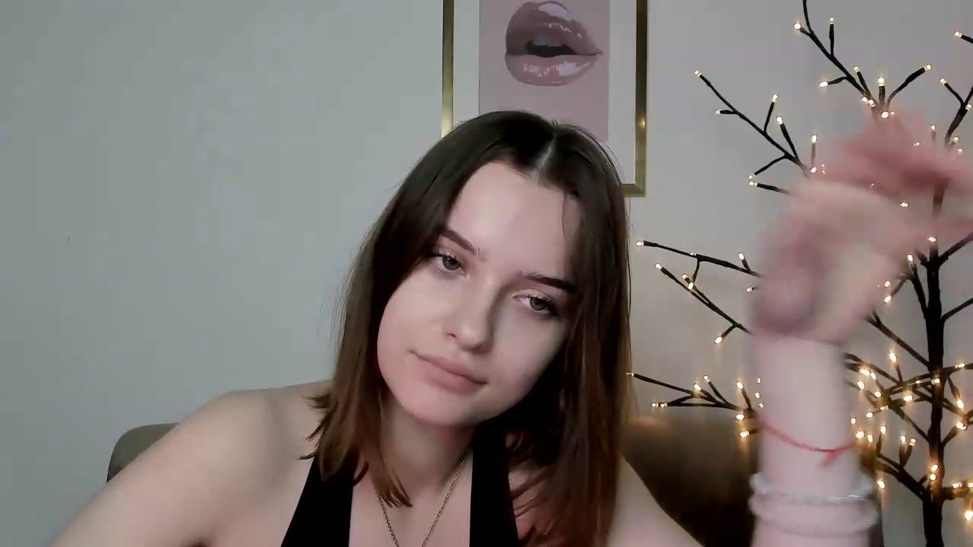 Gallery image thumbnail from KristiGant's myfreecams stream on, 06/02/2026, 14:17 image 9 of 20