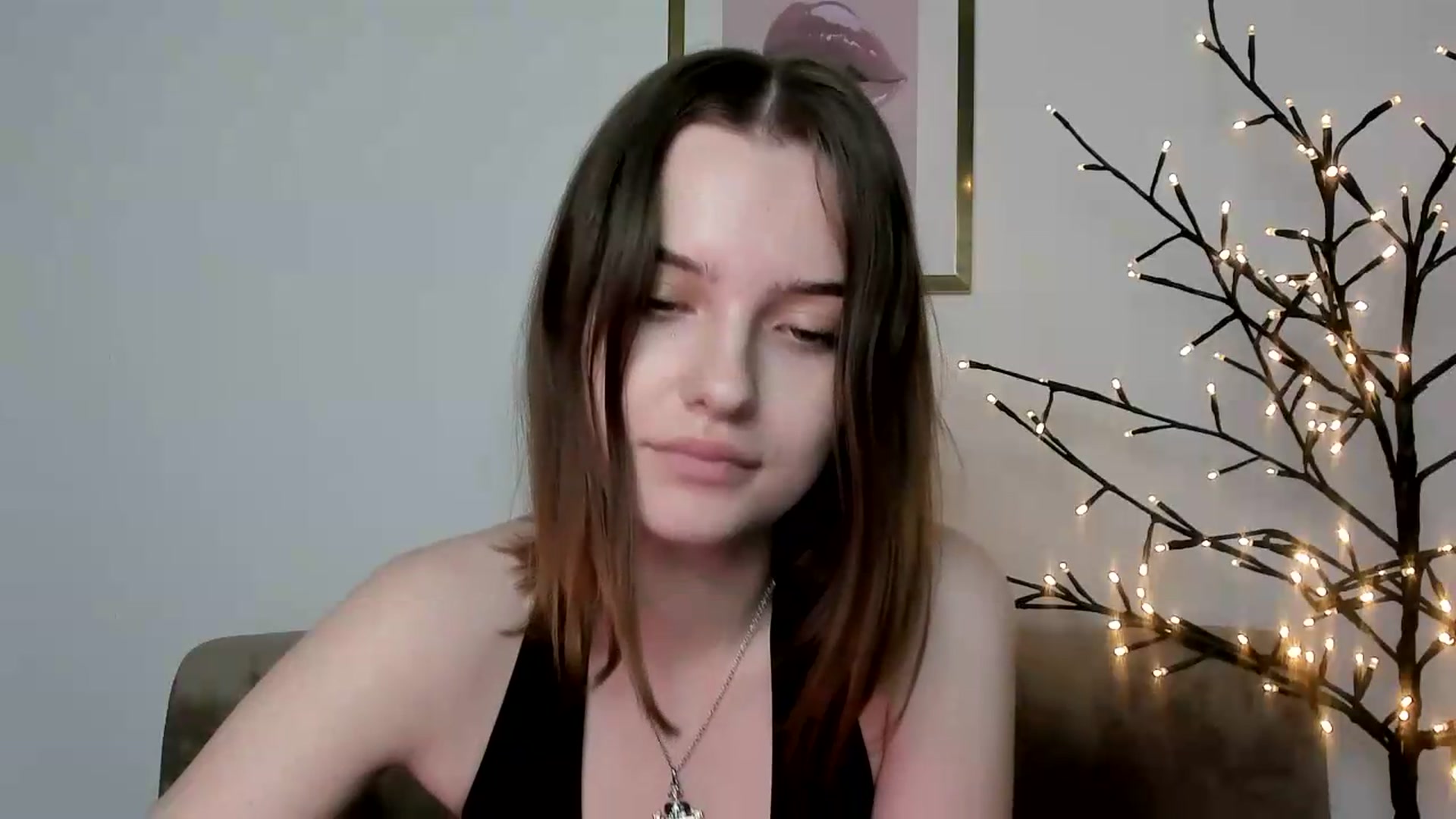 Gallery image thumbnail from KristiGant's myfreecams stream on, 06/02/2026, 14:17 image 7 of 20