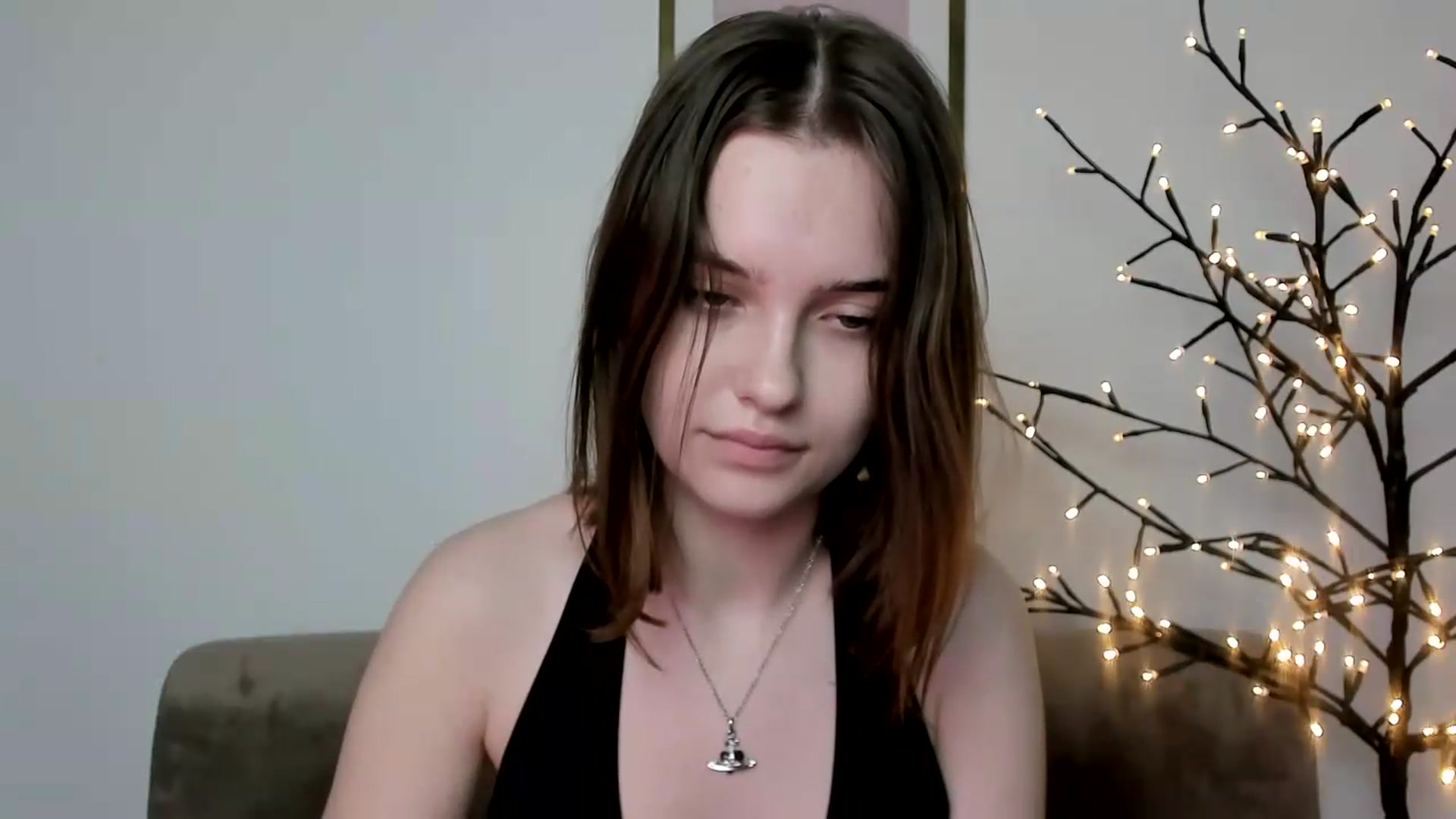 Gallery image thumbnail from KristiGant's myfreecams stream on, 06/02/2026, 14:17 image 12 of 20