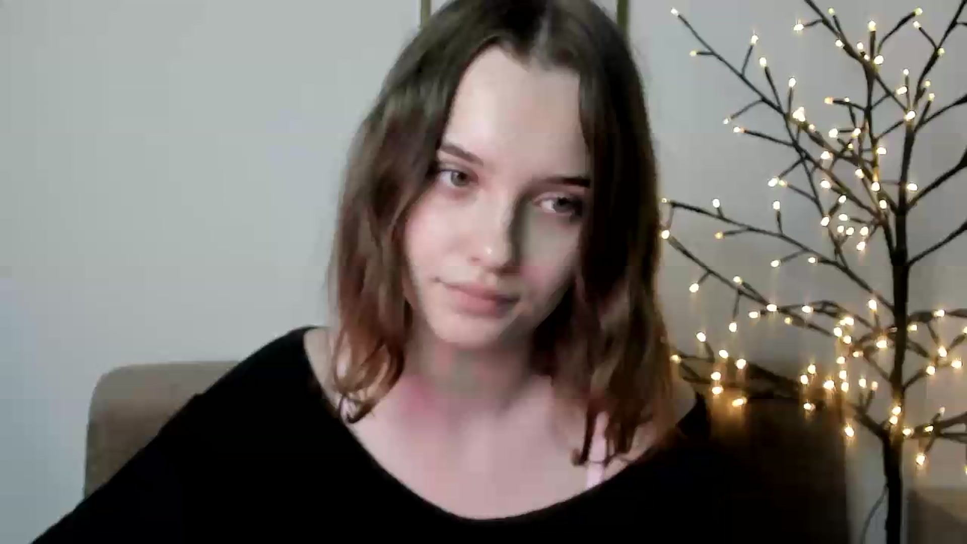 Gallery image thumbnail from KristiGant's myfreecams stream on, 06/05/2026, 16:31 image 2 of 20