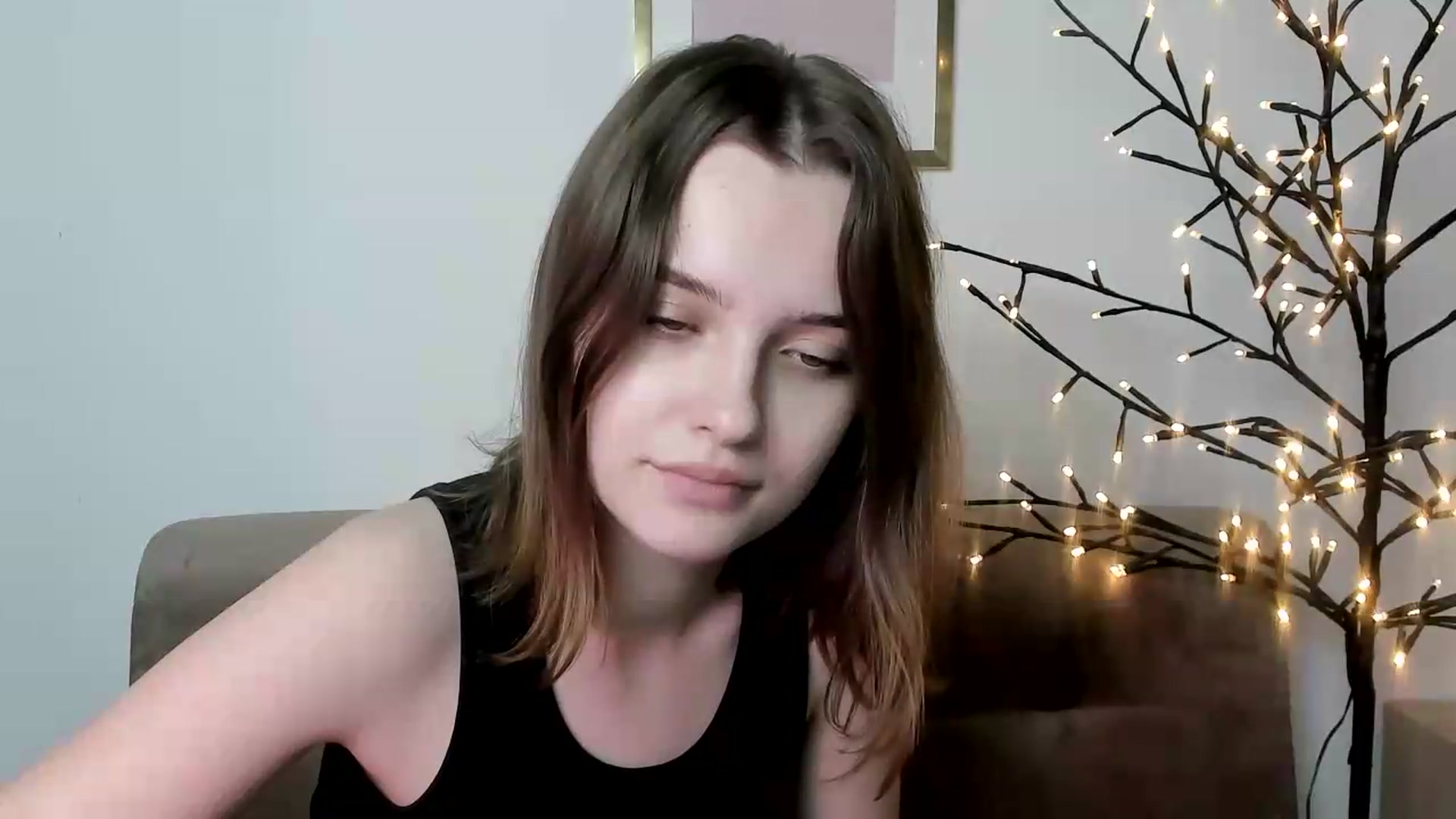 Gallery image thumbnail from KristiGant's myfreecams stream on, 06/07/2026, 14:47 image 20 of 20
