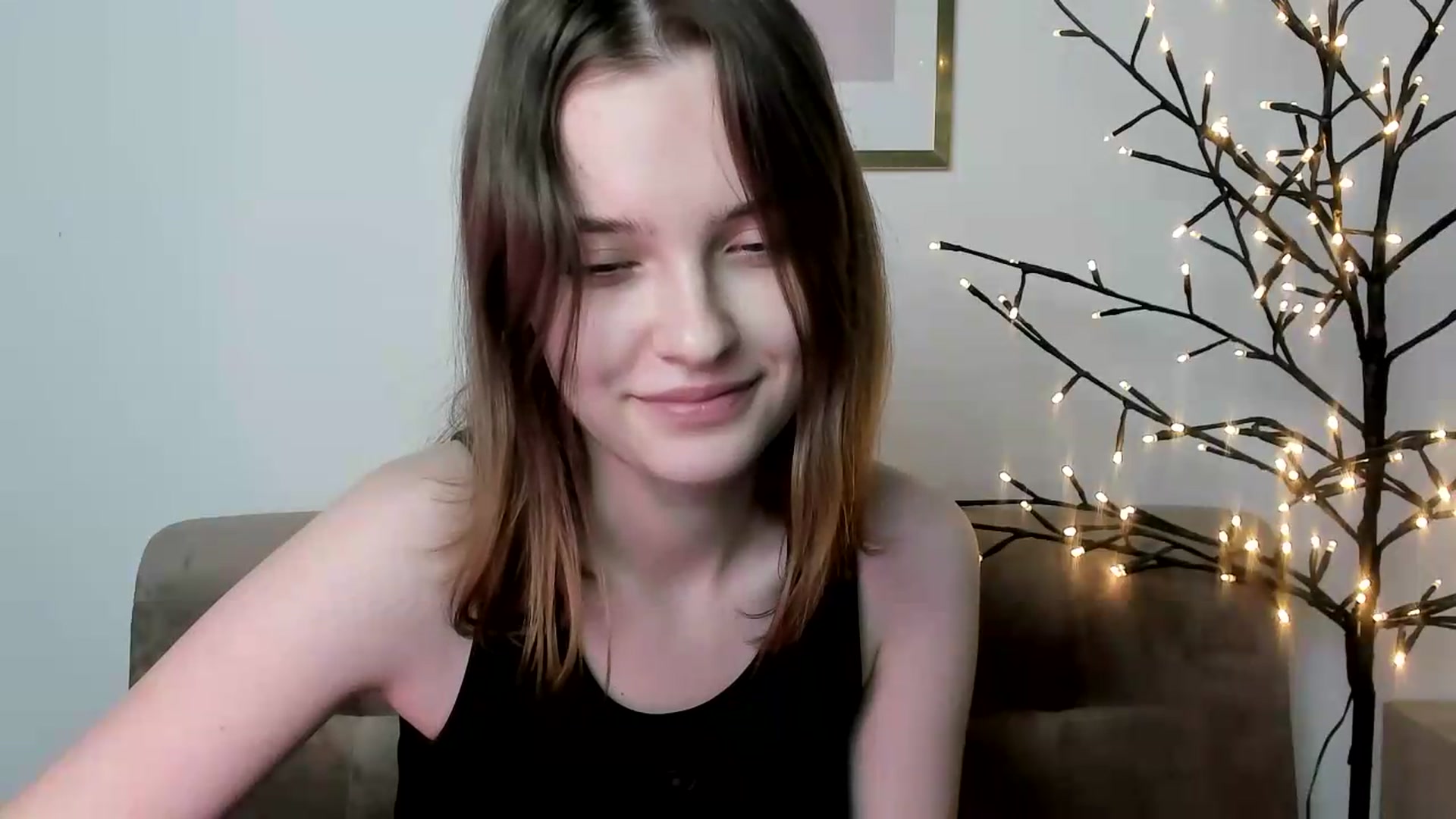 Gallery image thumbnail from KristiGant's myfreecams stream on, 06/07/2026, 14:47 image 2 of 20