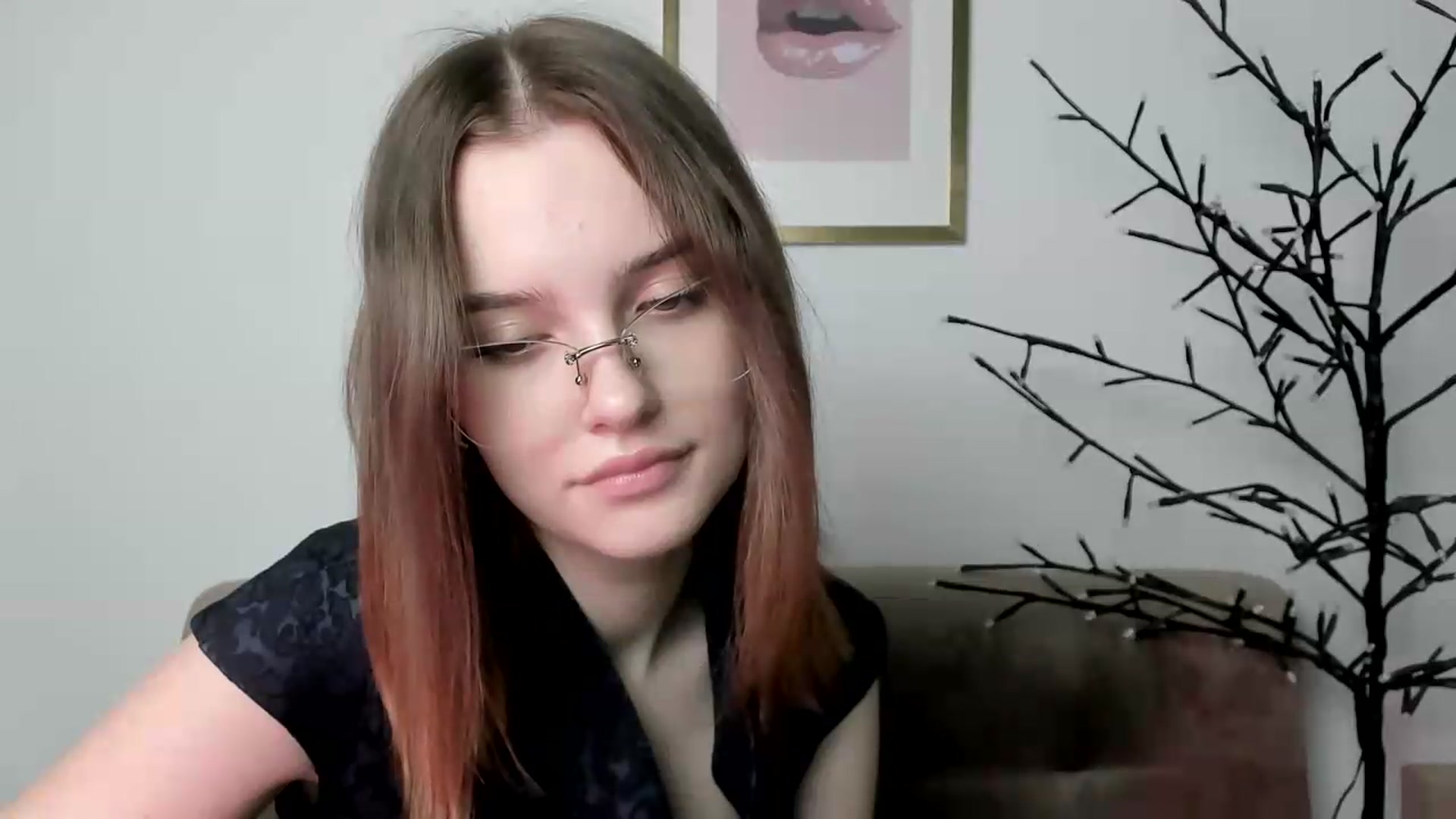 Gallery image thumbnail from KristiGant's myfreecams stream on, 06/08/2026, 13:27 image 6 of 20