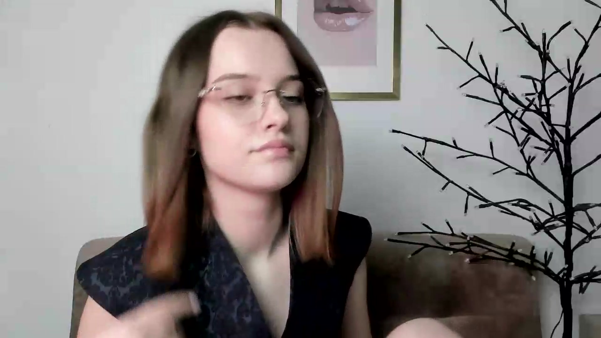 Gallery image thumbnail from KristiGant's myfreecams stream on, 06/08/2026, 13:27 image 12 of 20