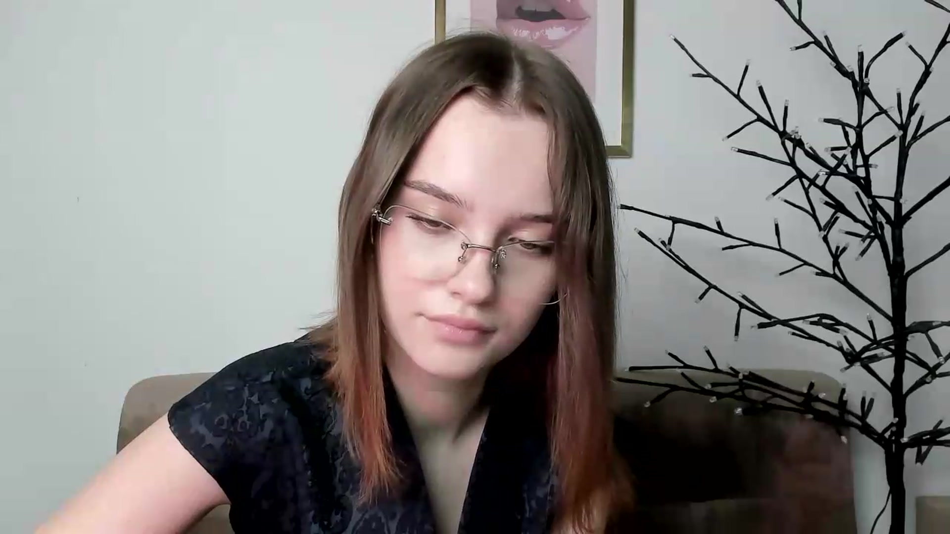 Gallery image thumbnail from KristiGant's myfreecams stream on, 06/08/2026, 13:27 image 13 of 20