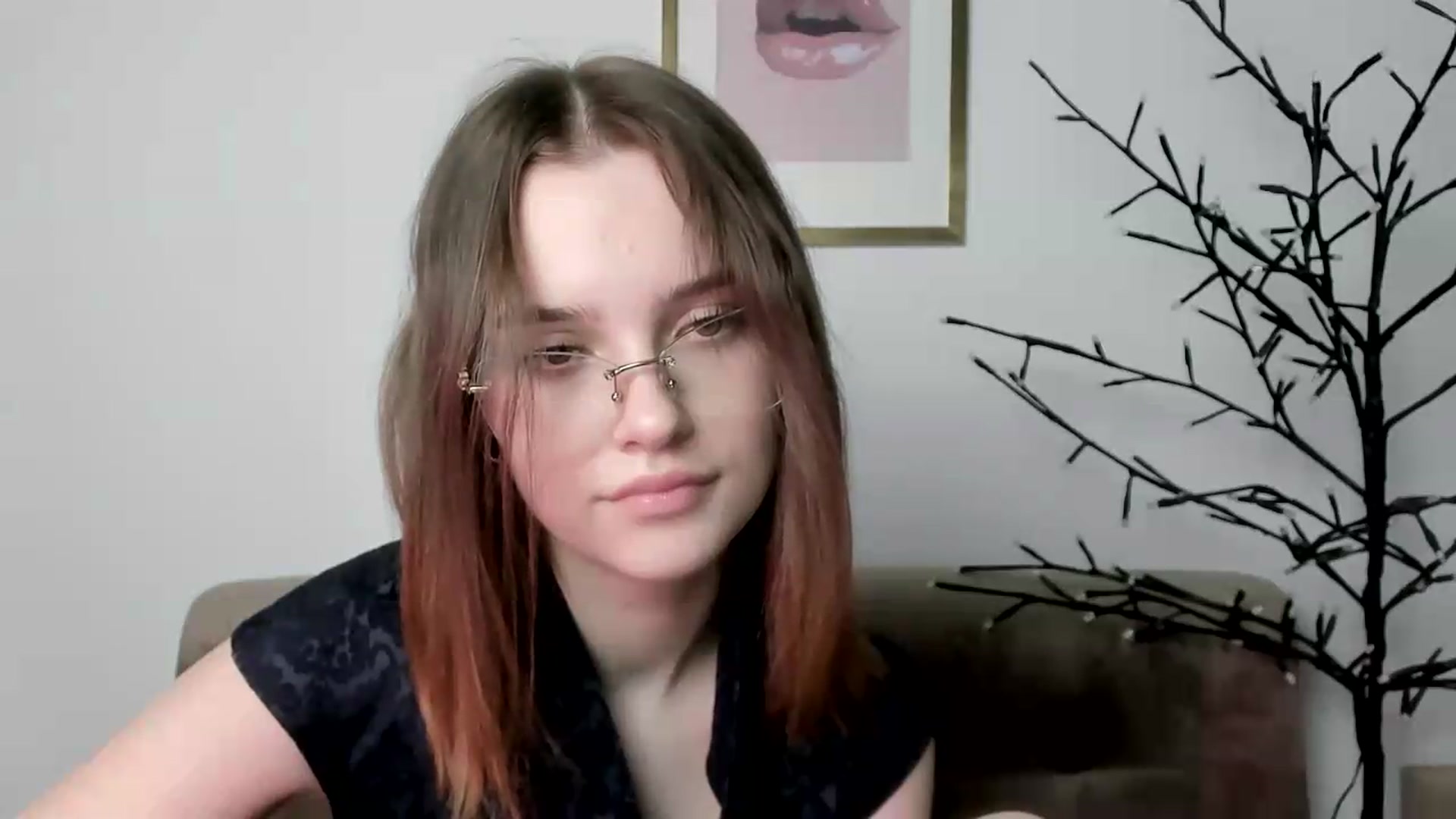Gallery image thumbnail from KristiGant's myfreecams stream on, 06/08/2026, 13:27 image 10 of 20