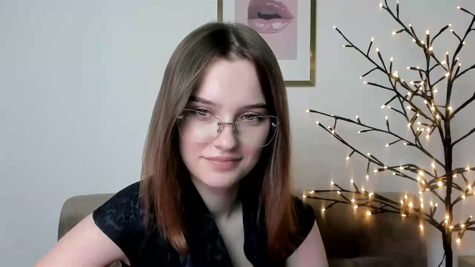 Gallery image thumbnail from KristiGant's myfreecams stream on, 06/08/2026, 14:10 image 8 of 20