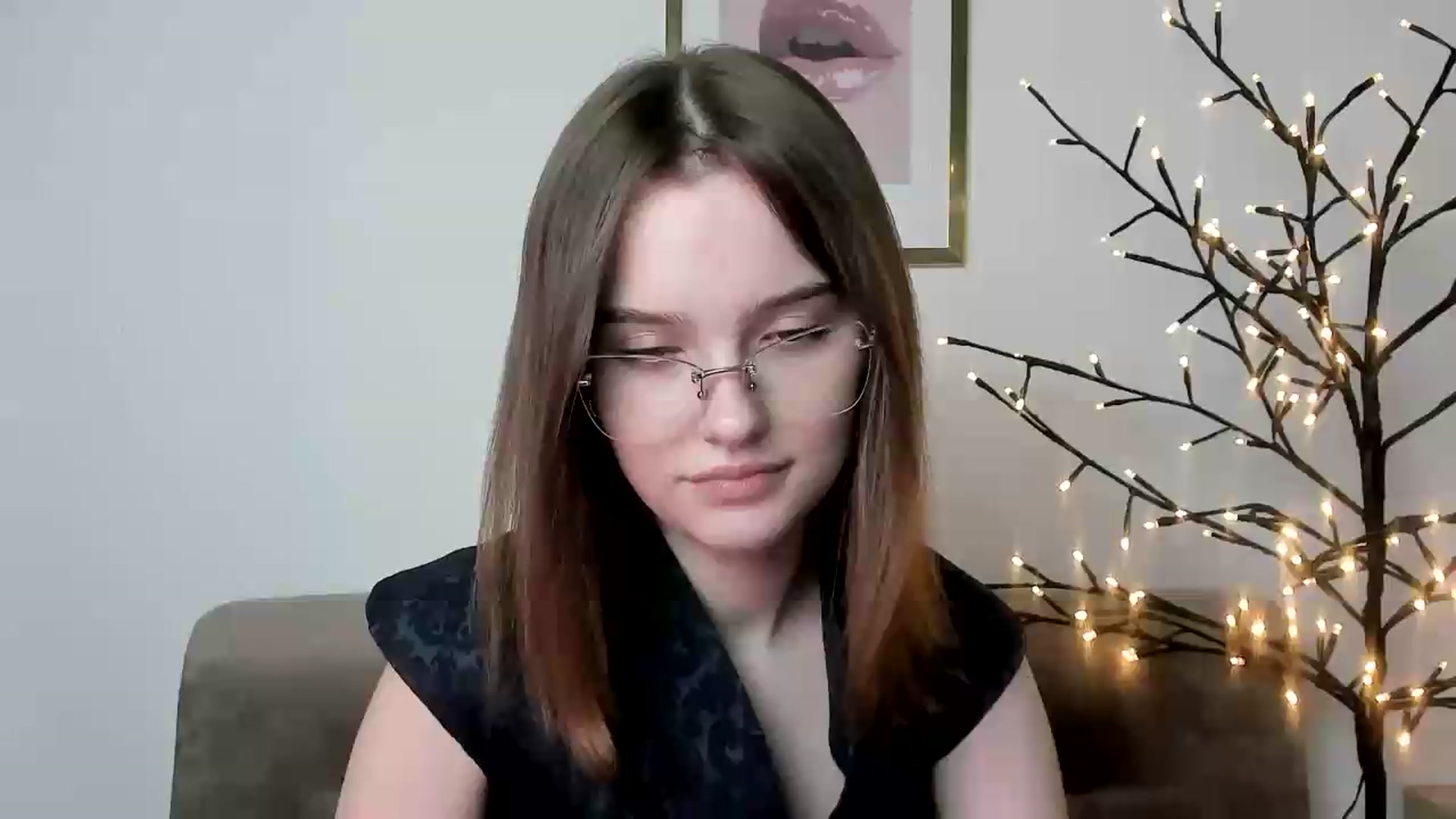 Gallery image thumbnail from KristiGant's myfreecams stream on, 06/08/2026, 14:10 image 9 of 20