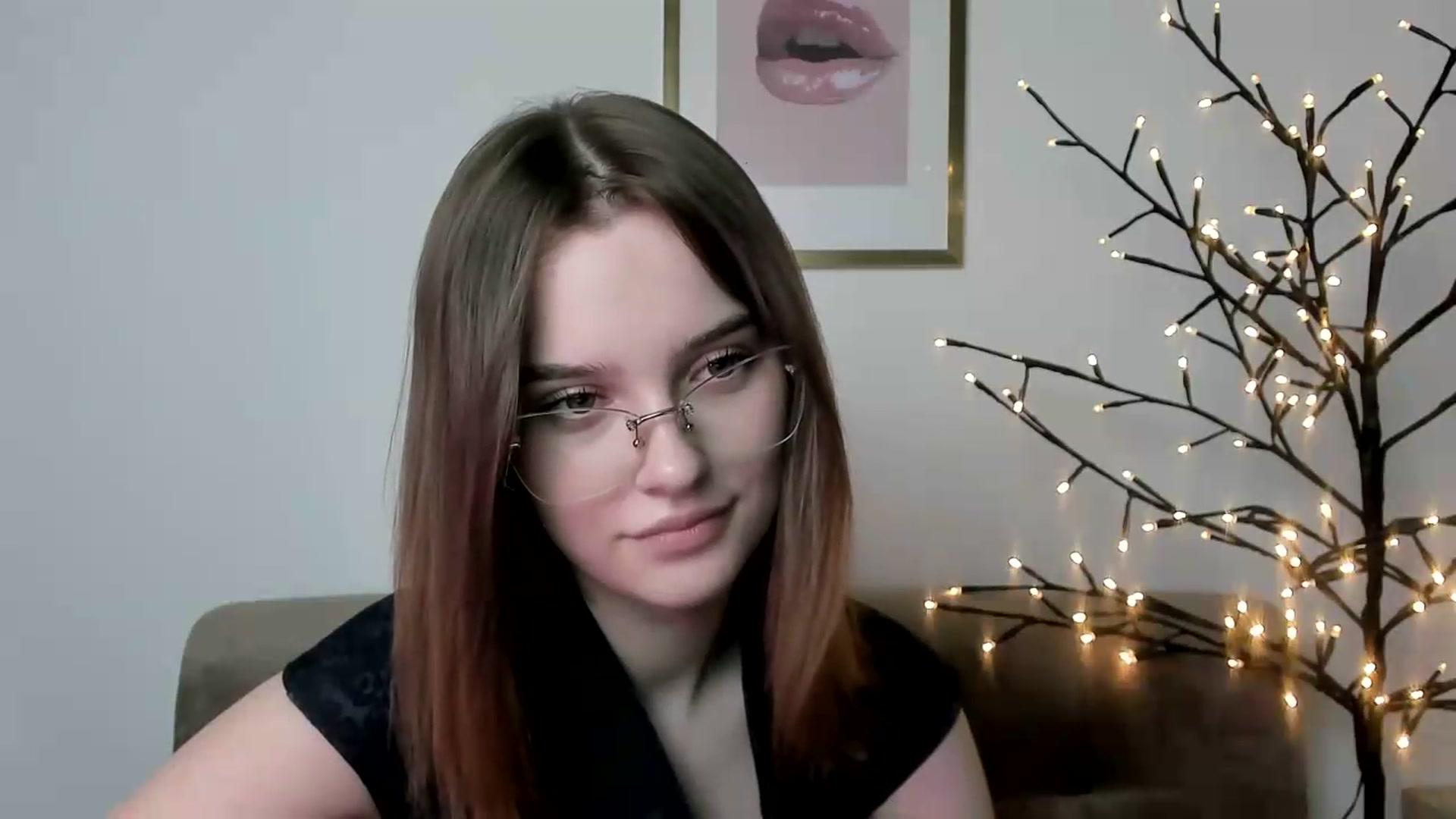Gallery image thumbnail from KristiGant's myfreecams stream on, 06/08/2026, 14:10 image 13 of 20