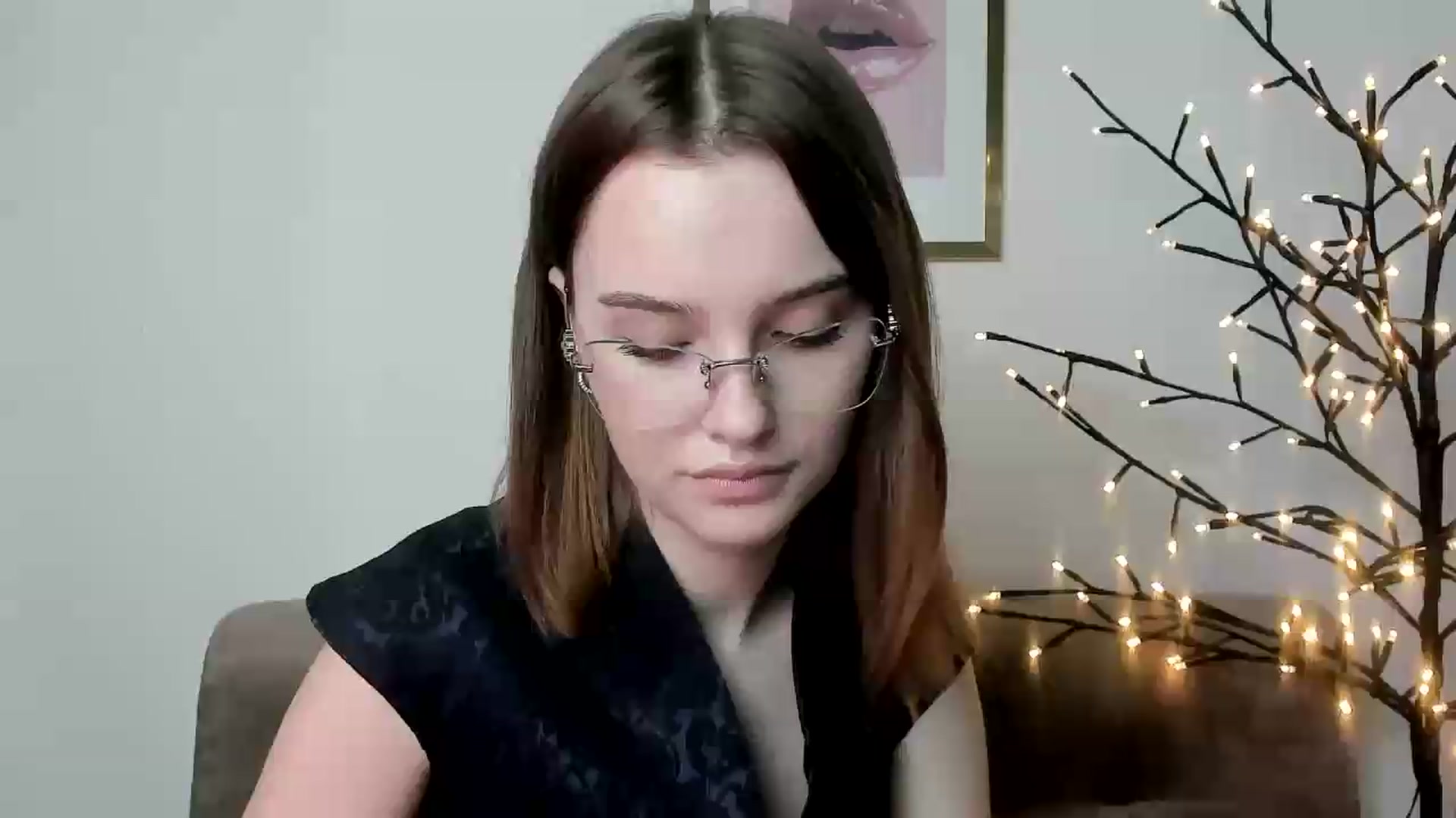 Gallery image thumbnail from KristiGant's myfreecams stream on, 06/08/2026, 16:02 image 1 of 20