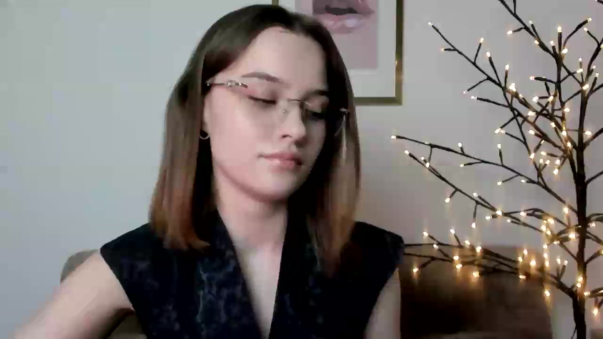 Gallery image thumbnail from KristiGant's myfreecams stream on, 06/08/2026, 16:02 image 20 of 20