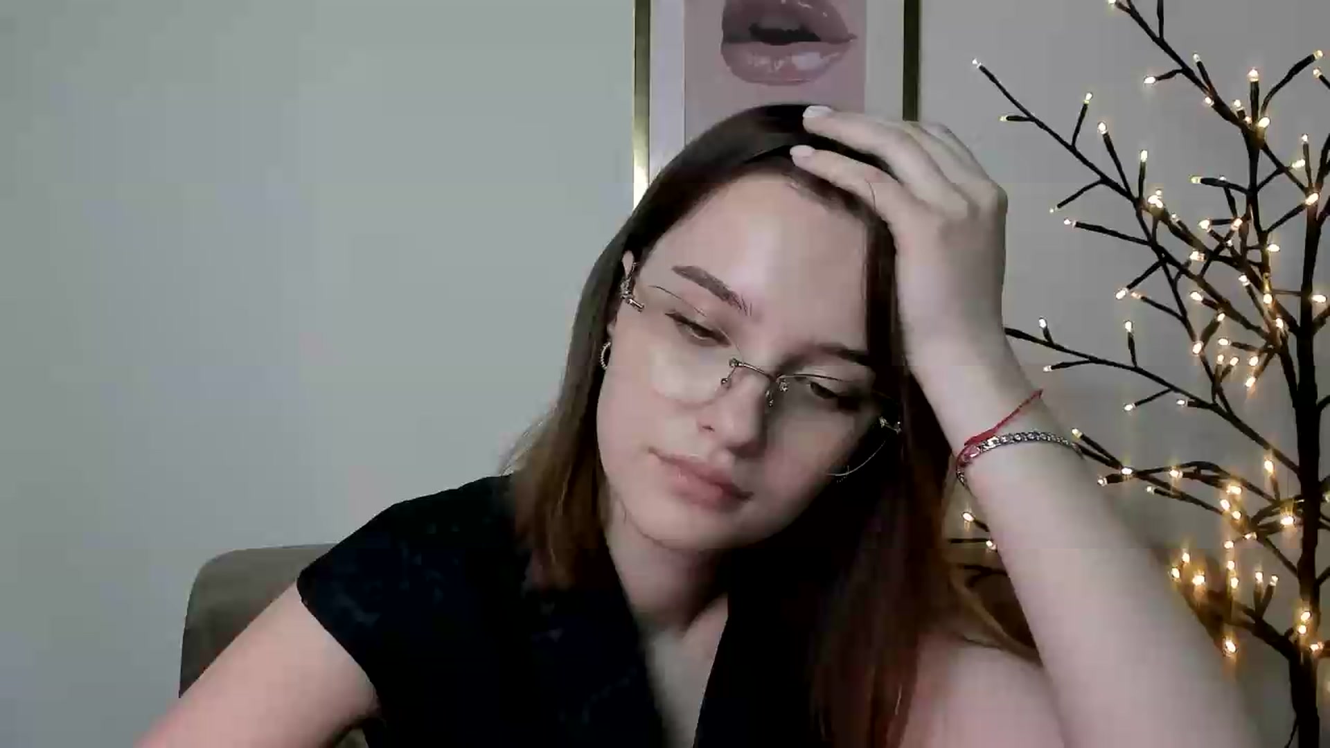 Gallery image thumbnail from KristiGant's myfreecams stream on, 06/08/2026, 16:02 image 2 of 20