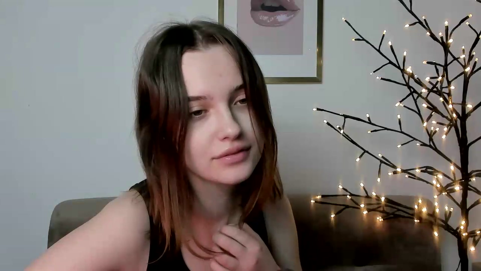 Gallery image thumbnail from KristiGant's myfreecams stream on, 06/09/2026, 13:28 image 15 of 20
