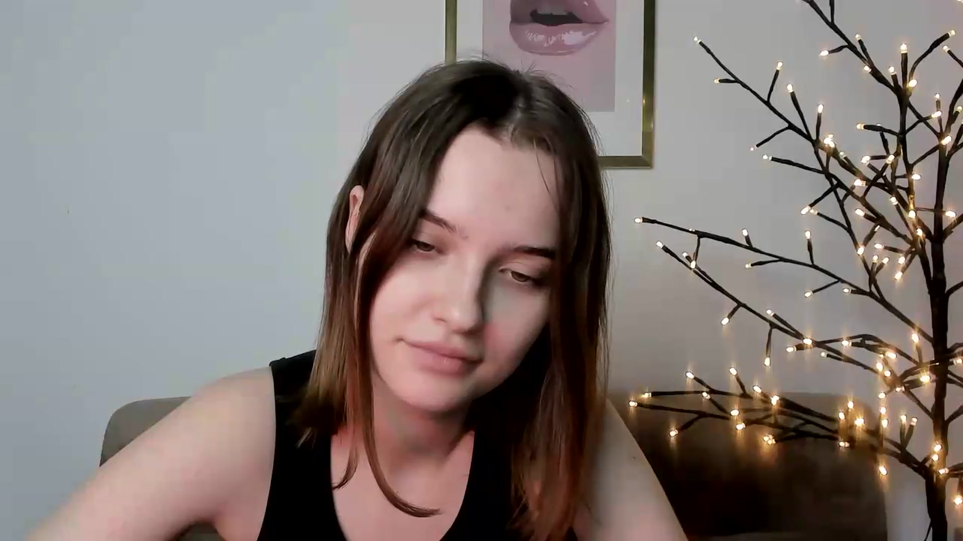 Gallery image thumbnail from KristiGant's myfreecams stream on, 06/09/2026, 15:25 image 11 of 20